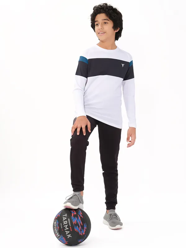 Boys Colorblock Slim Fit Crew Neck T-shirt with DOUBLE COOL - Image 2