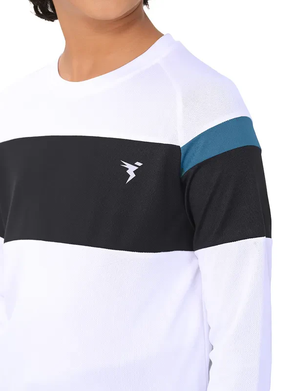 Boys Colorblock Slim Fit Crew Neck T-shirt with DOUBLE COOL - Image 5