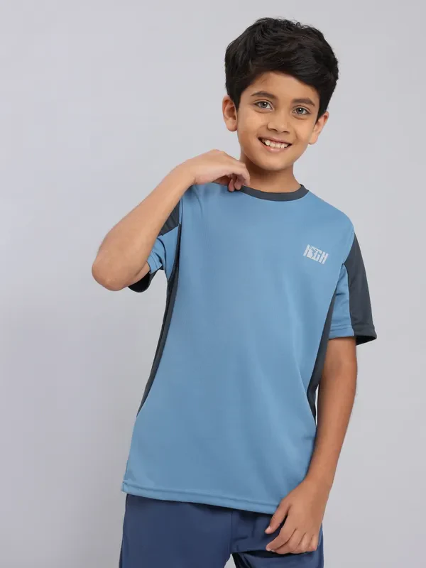 Boys Colorblock Slim Fit Crew Neck T-shirt with TECHNO COOL+ - Image 8