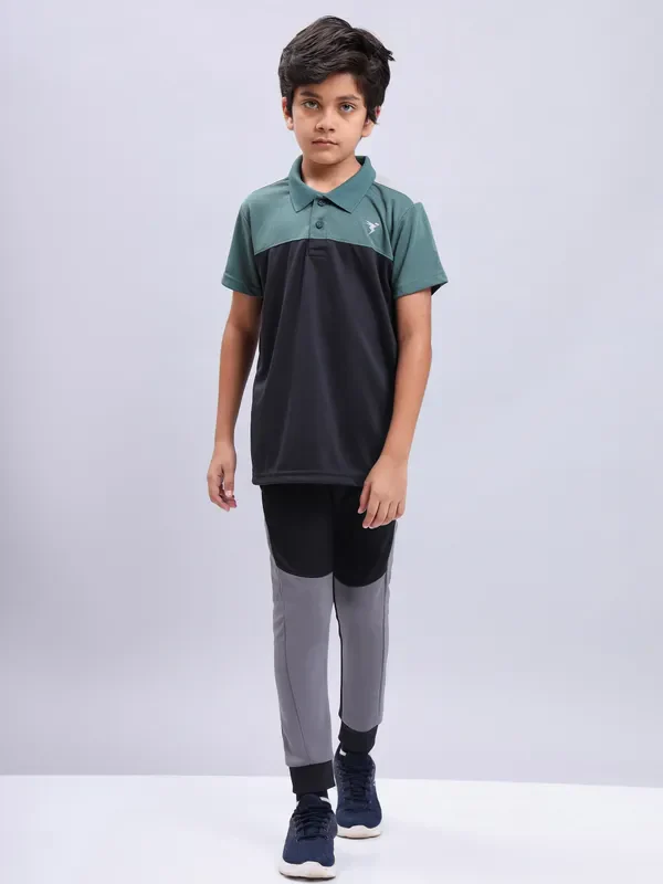 Boys Colorblock Slim Fit Polo T-shirt with TECHNO COOL+ - Image 2