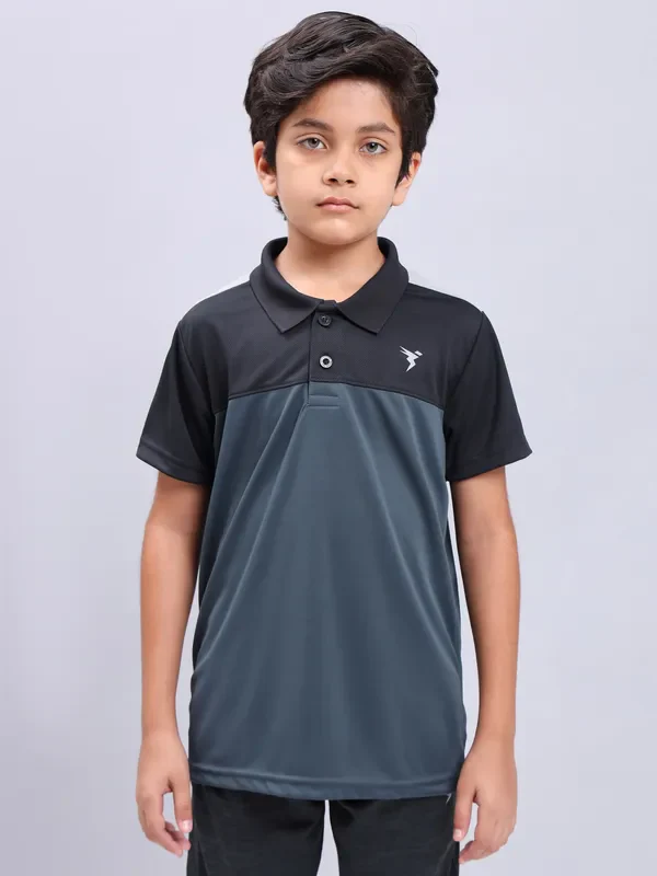 Boys Colorblock Slim Fit Polo T-shirt with TECHNO COOL+