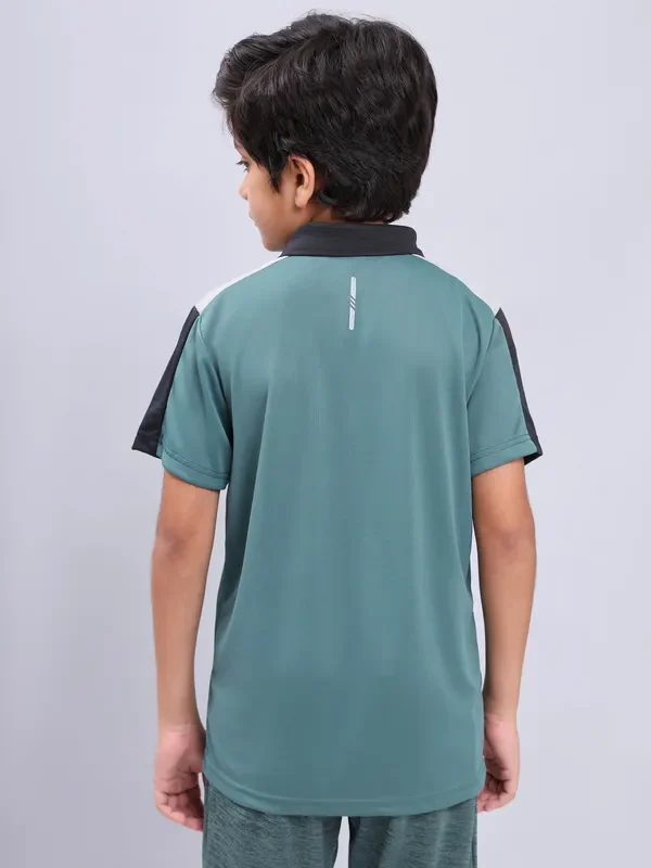 Boys Colorblock Slim Fit Polo T-shirt with TECHNO COOL+ - Image 3