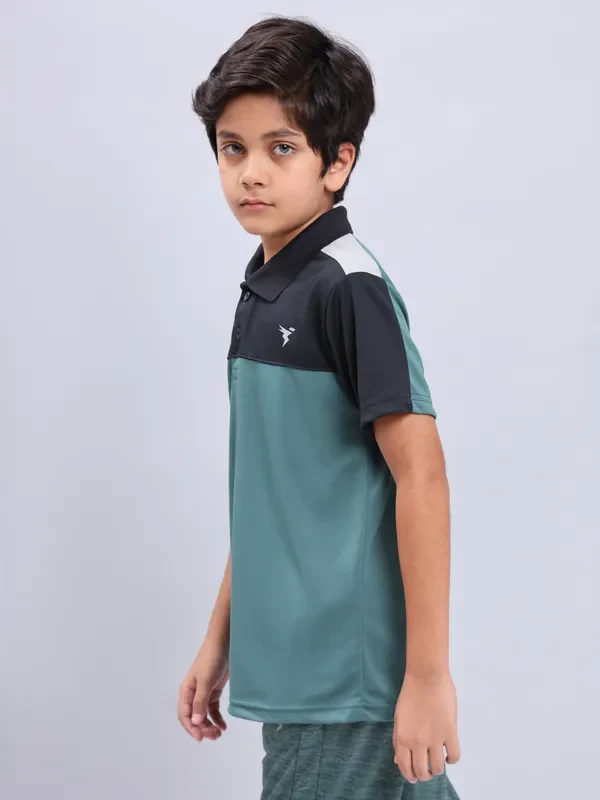Boys Colorblock Slim Fit Polo T-shirt with TECHNO COOL+ - Image 4