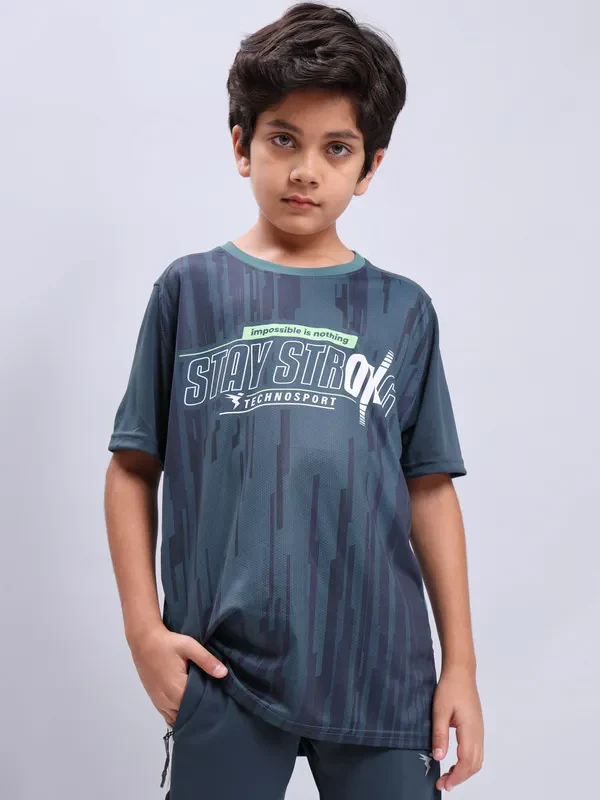 Boys Printed Slim Fit Crew Neck T-shirt with TECHNOLITE