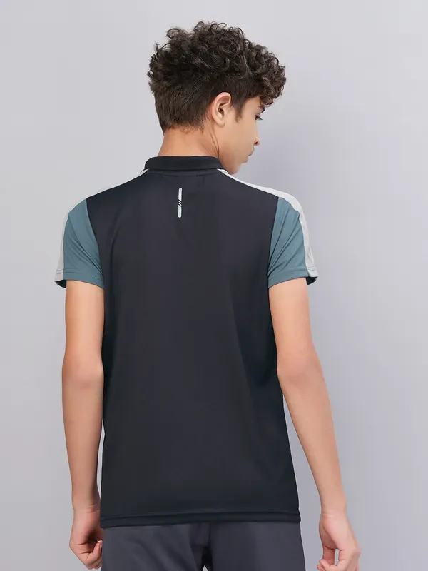 Boys Colorblock Slim Fit Polo T-shirt with TECHNO COOL - Image 4