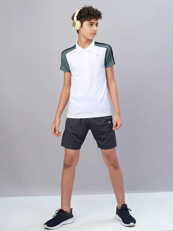 Boys Colorblock Slim Fit Polo T-shirt with TECHNO COOL - Image 4