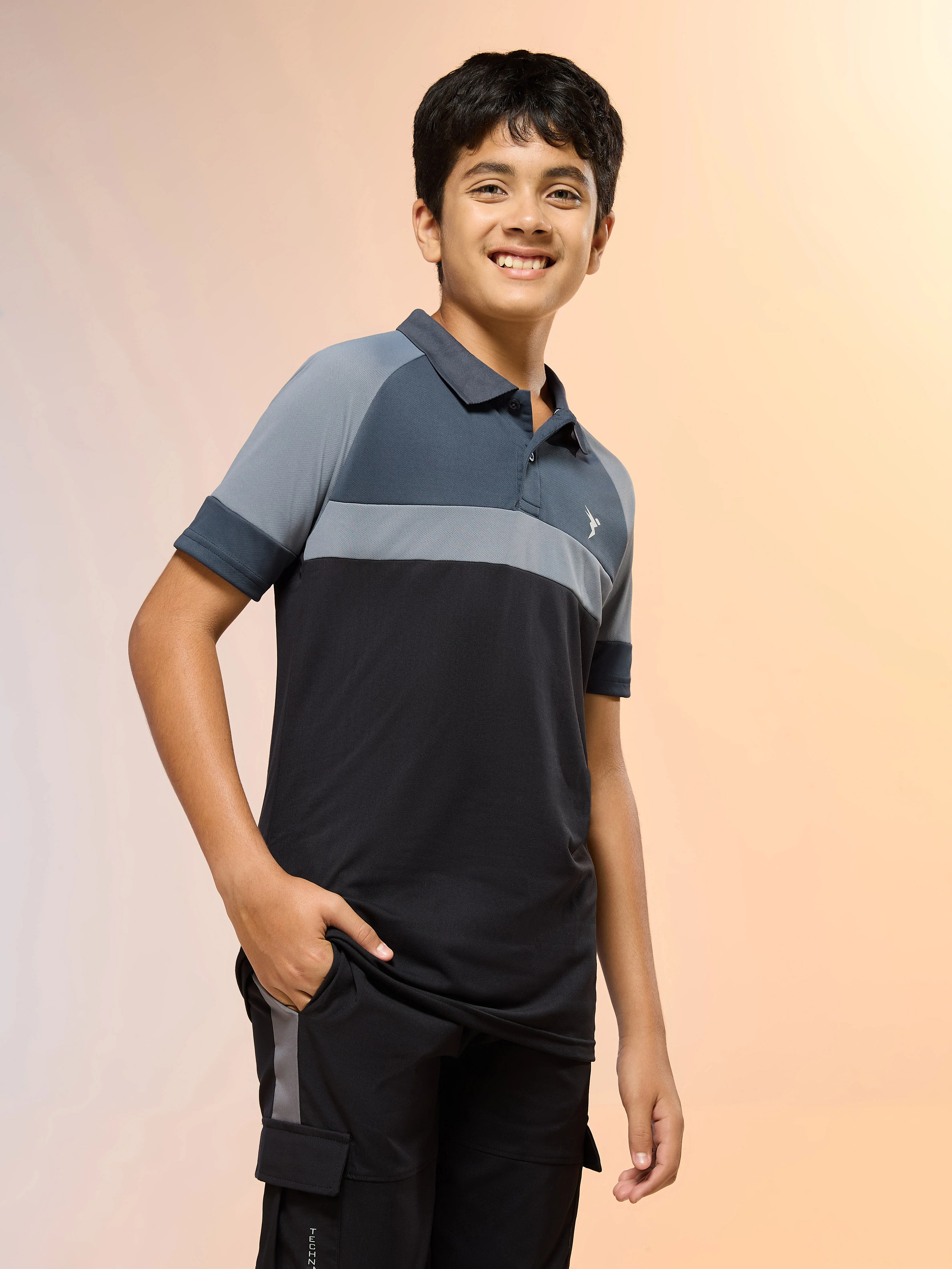 Boys Colorblock Slim Fit Polo Sports T-shirt with TECHNO DRY - Image 4