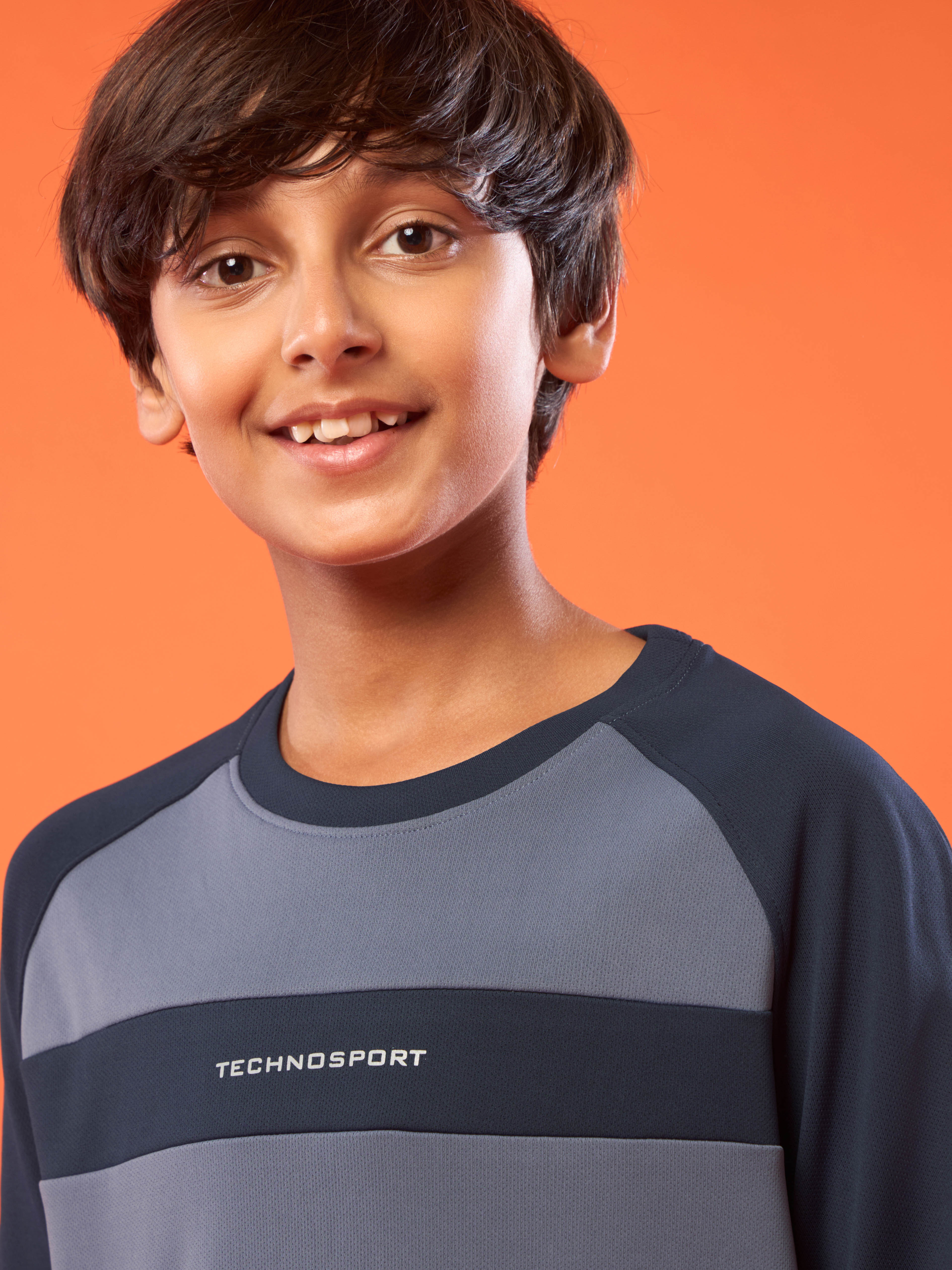Boys Colorblock Slim Fit Round Neck T-shirt with DOUBLE COOL - Image 4