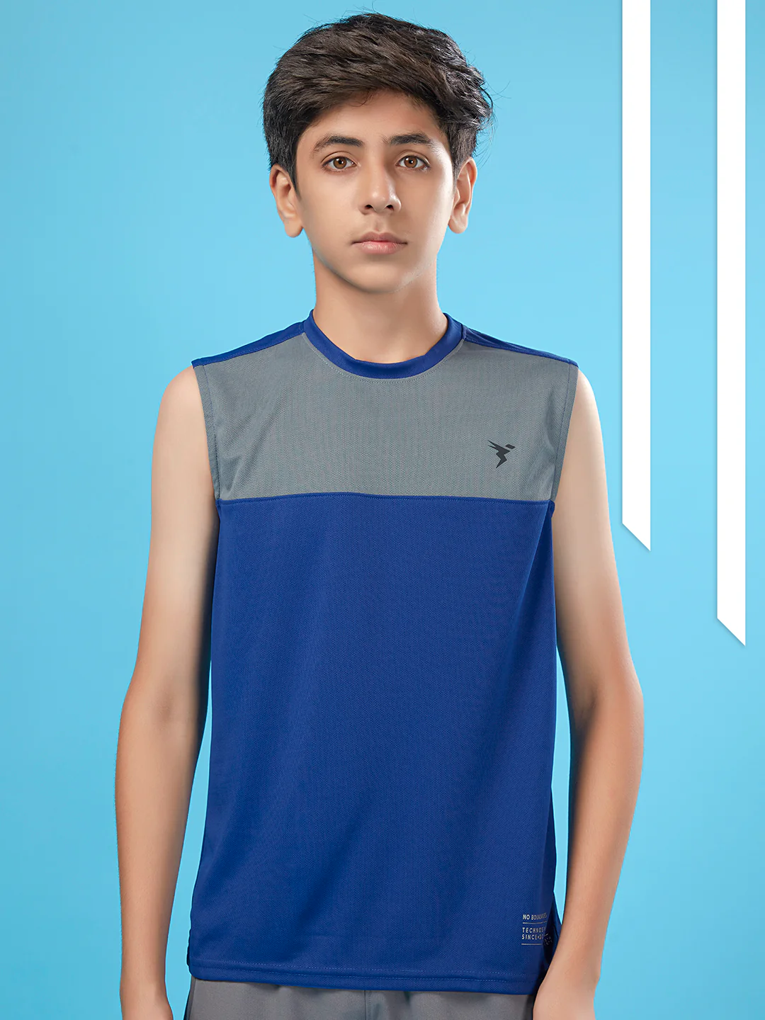 Boys Colorblock Slim Fit Round Neck T-shirt with TECHNO COOL+