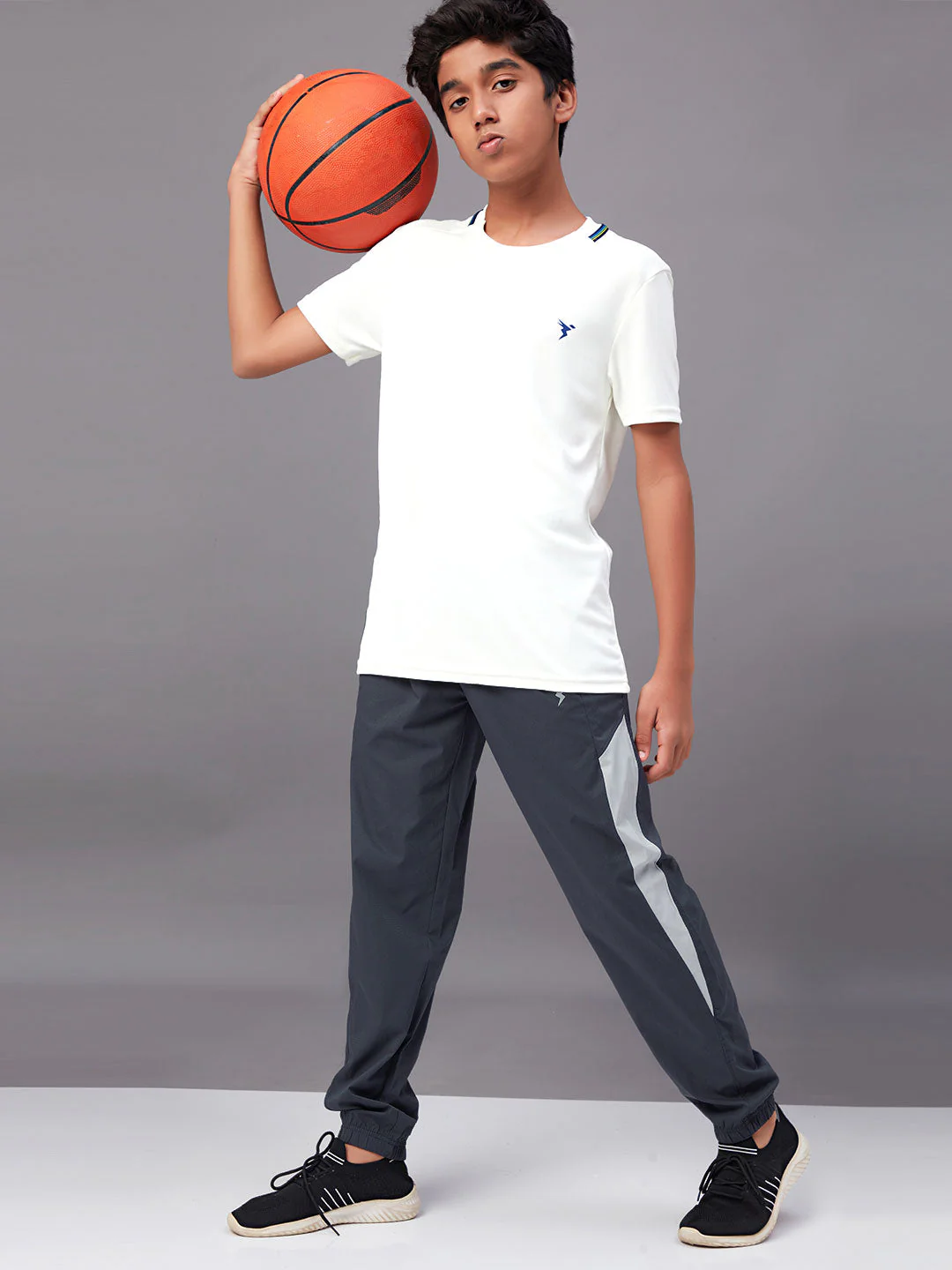 Boys Colorblock Slim Fit Sports Trackpants with TS LYTRA - Image 2