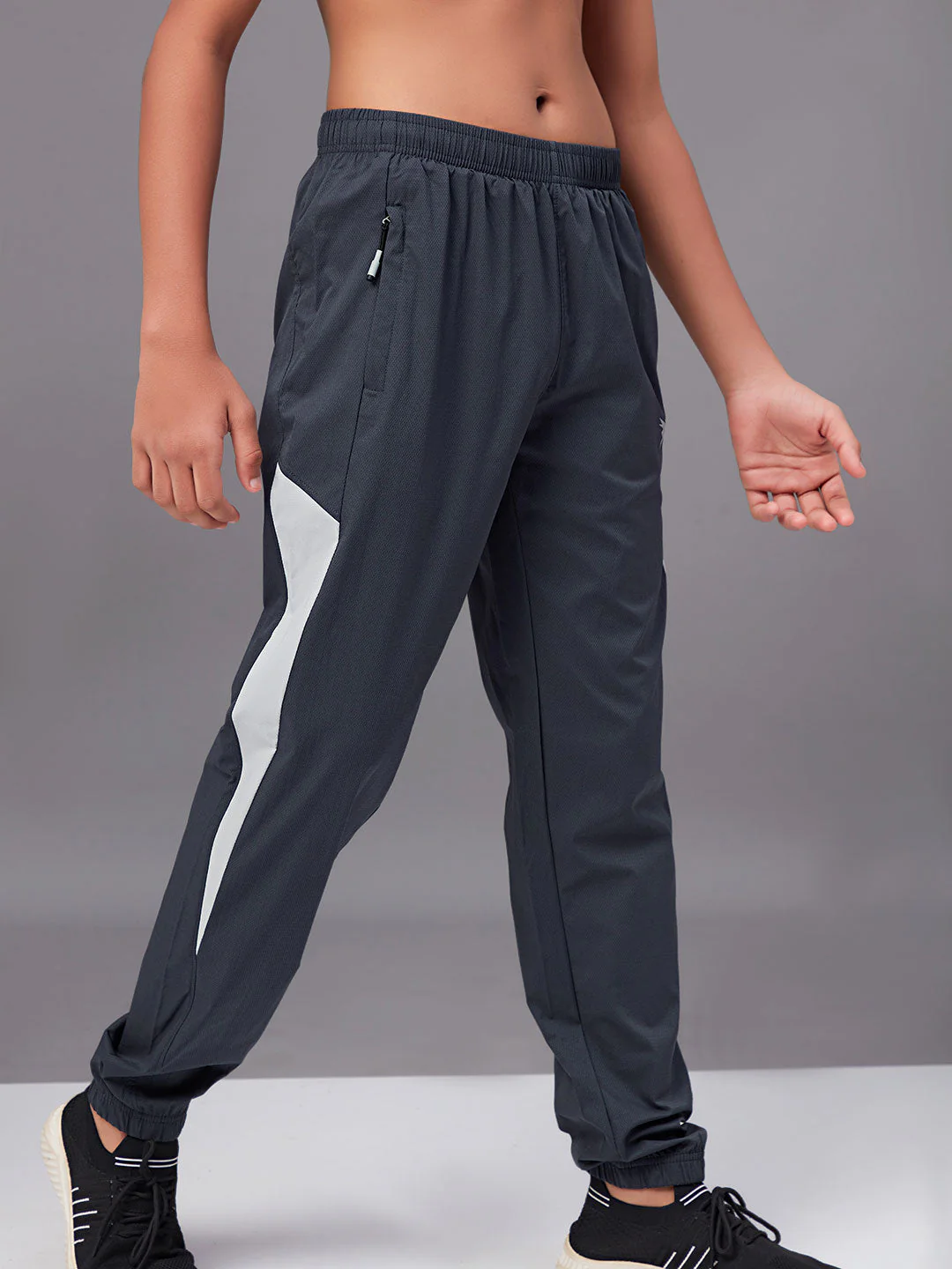 Boys Colorblock Slim Fit Sports Trackpants with TS LYTRA - Image 4