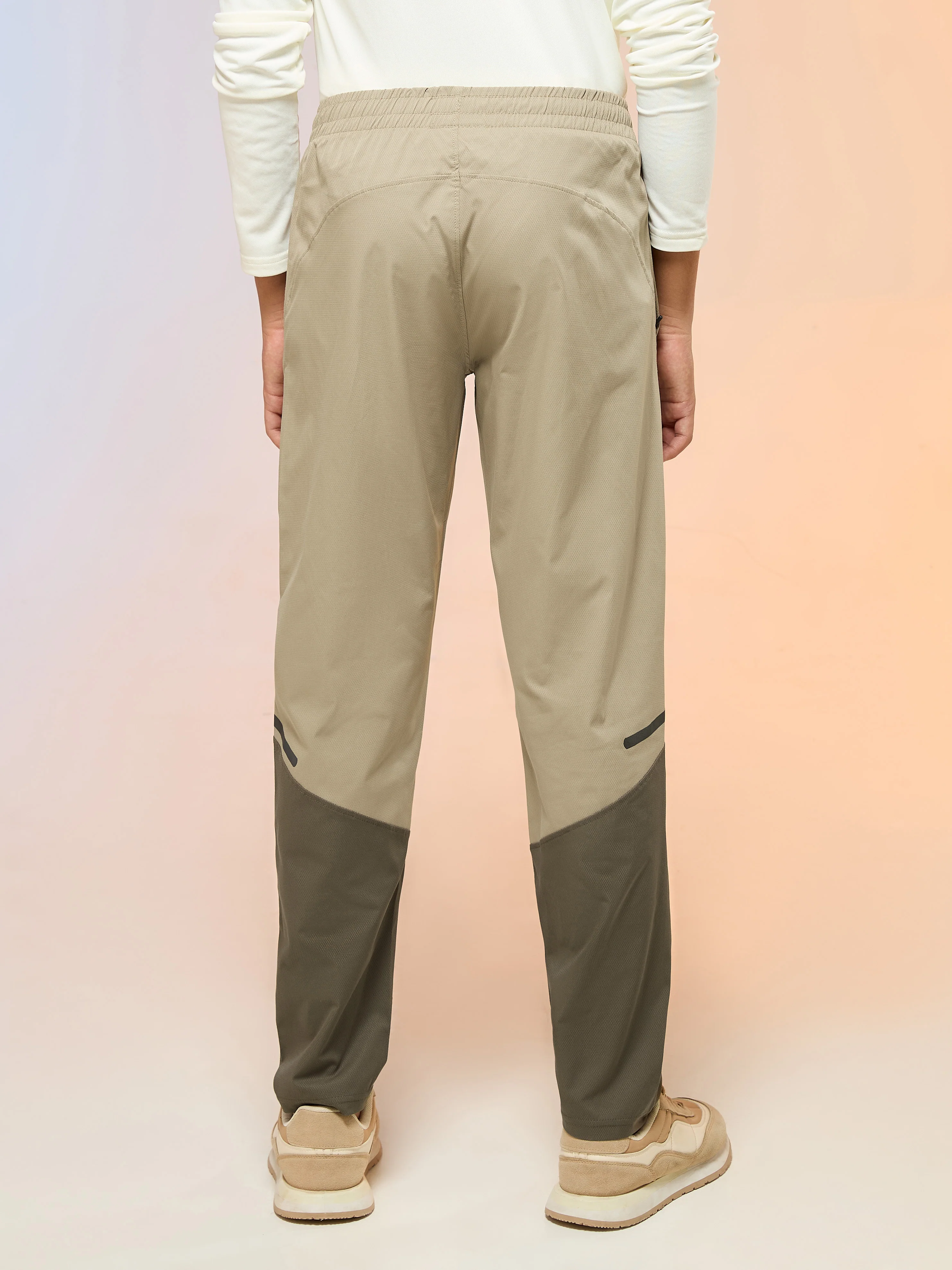 Boys Colorblock Slim Fit Sports Trackpants with TS LYTRA - Image 3