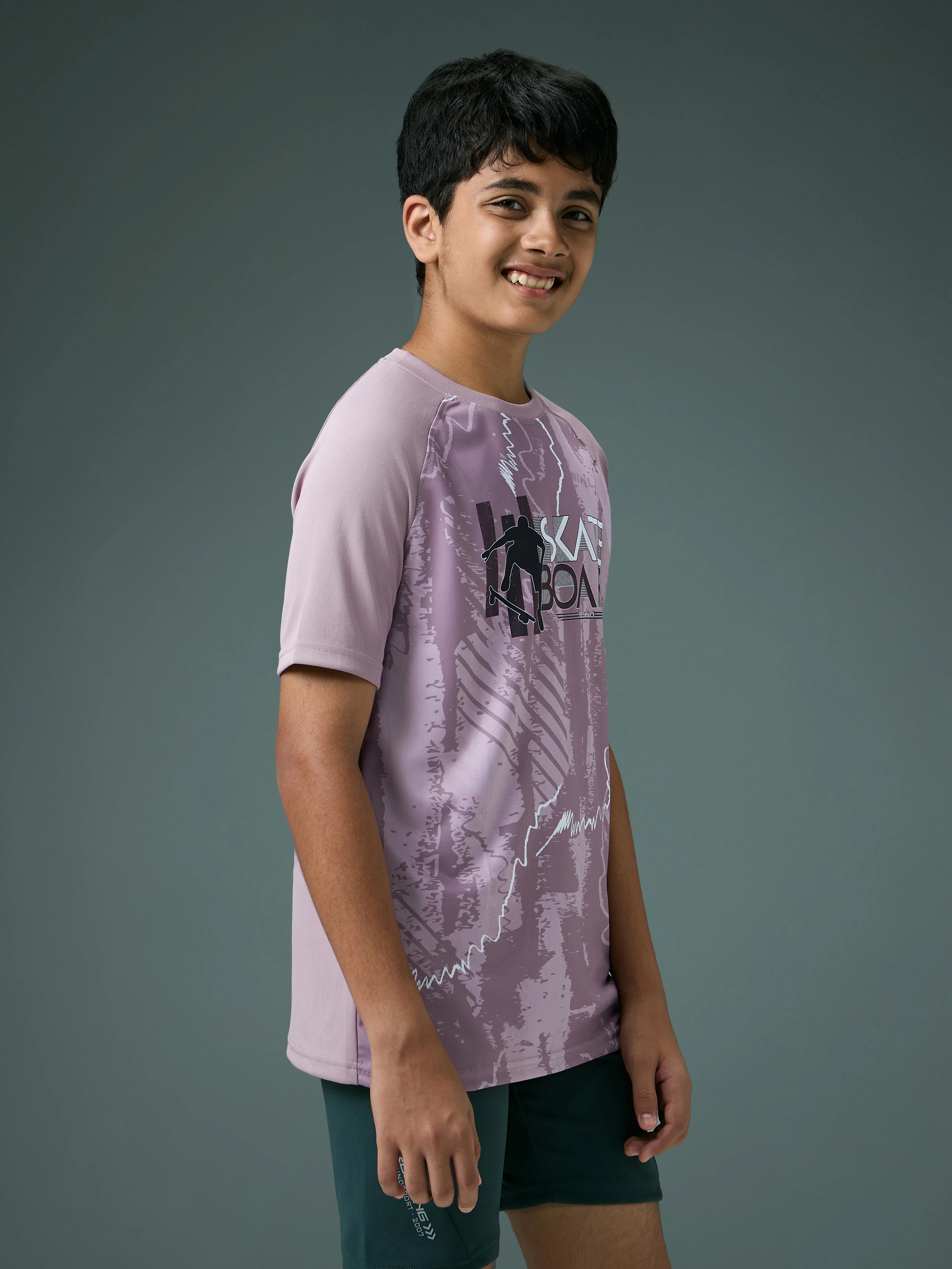 Boys Printed Slim Fit Crew Neck T-shirt with TECHNOLITE - Image 4