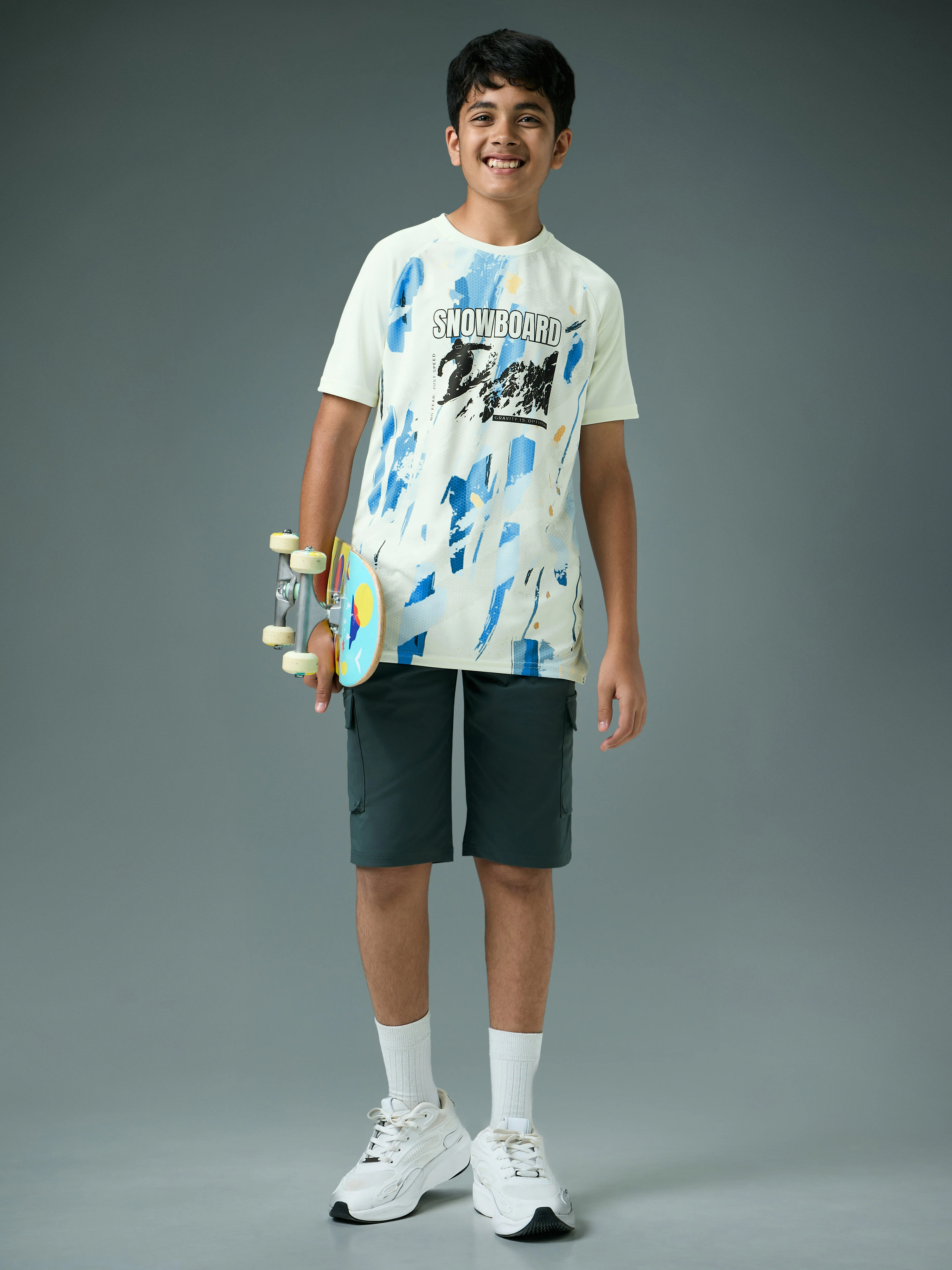 Boys Printed Slim Fit Crew Neck T-shirt with TECHNOLITE - Image 5