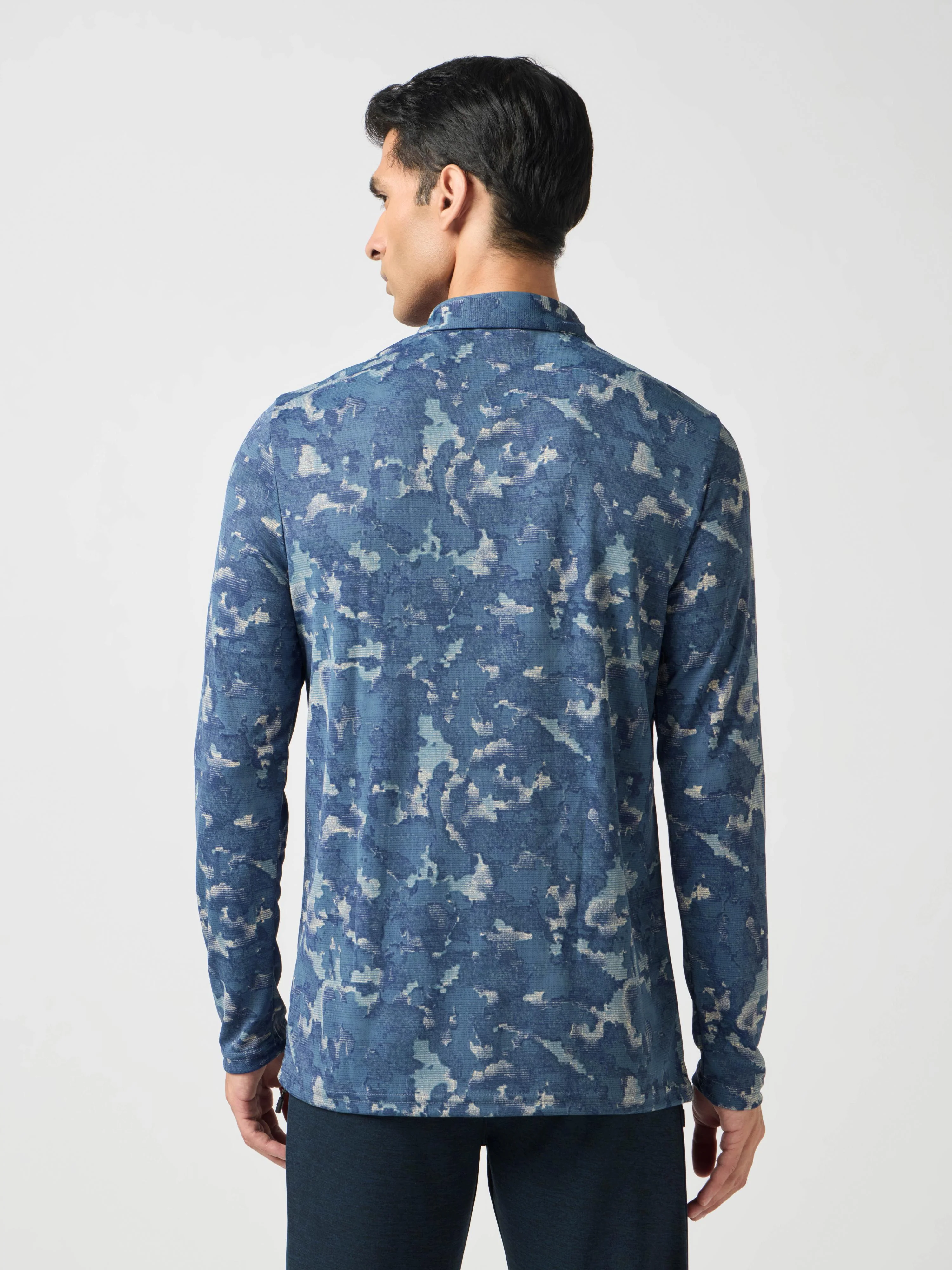 Men Abstract Printed Slim Fit Henley Neck Sports T-Shirt with TECHNOCOOL+ - Image 3