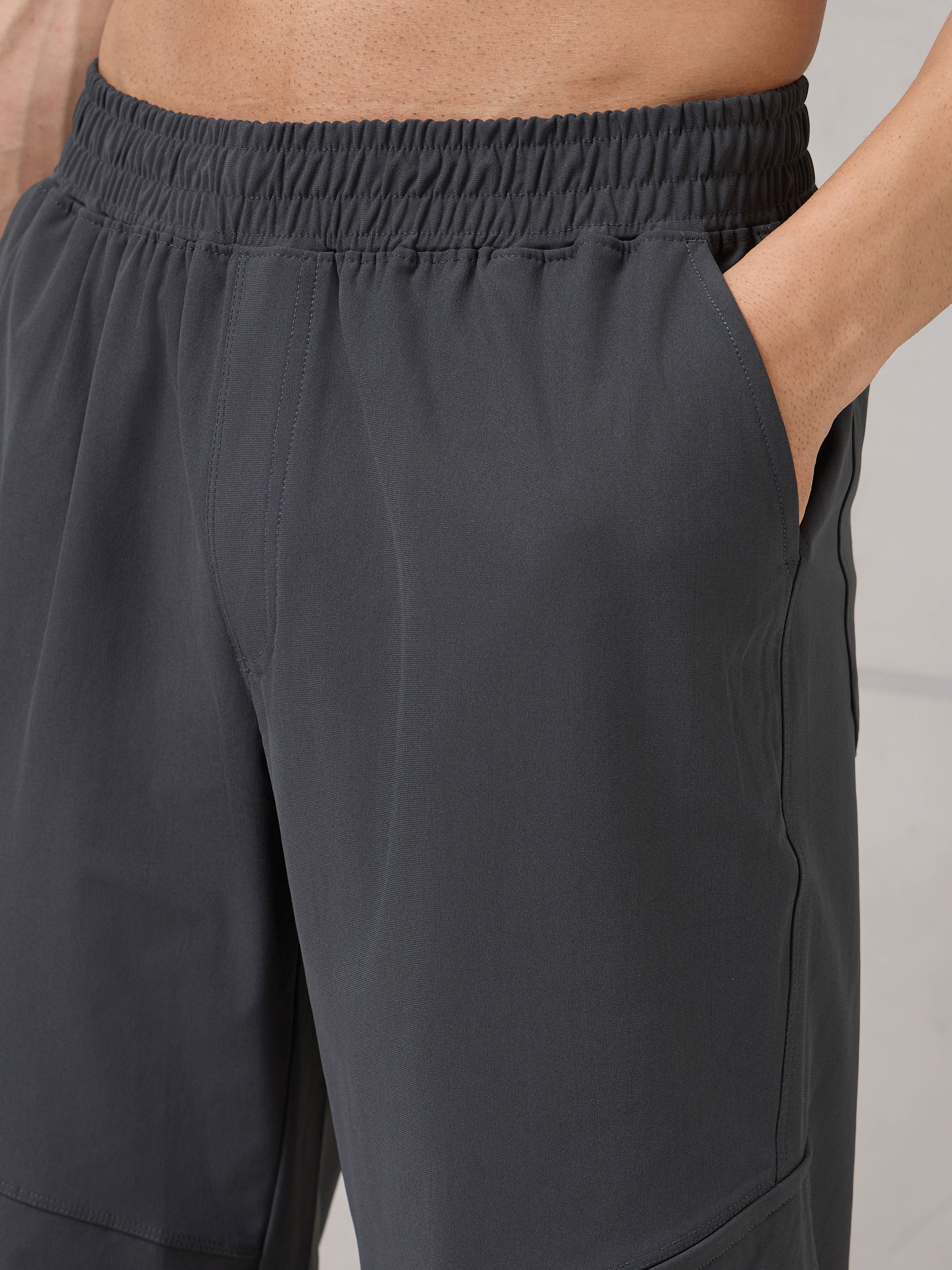 Men Active Out Cargo Trackpants with DURACOOL+ - Image 7