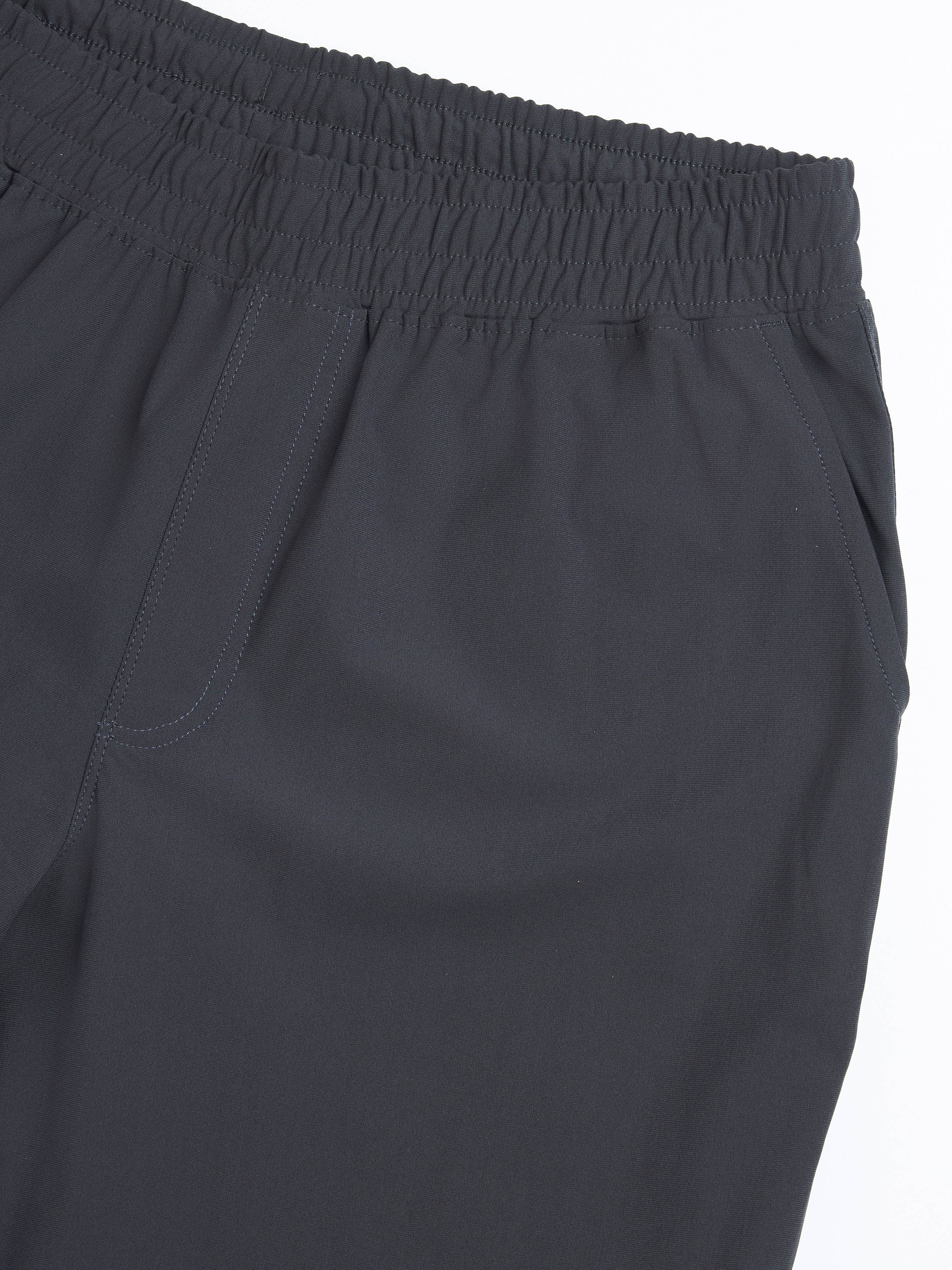 Men Active Out Cargo Trackpants with DURACOOL+ - Image 9
