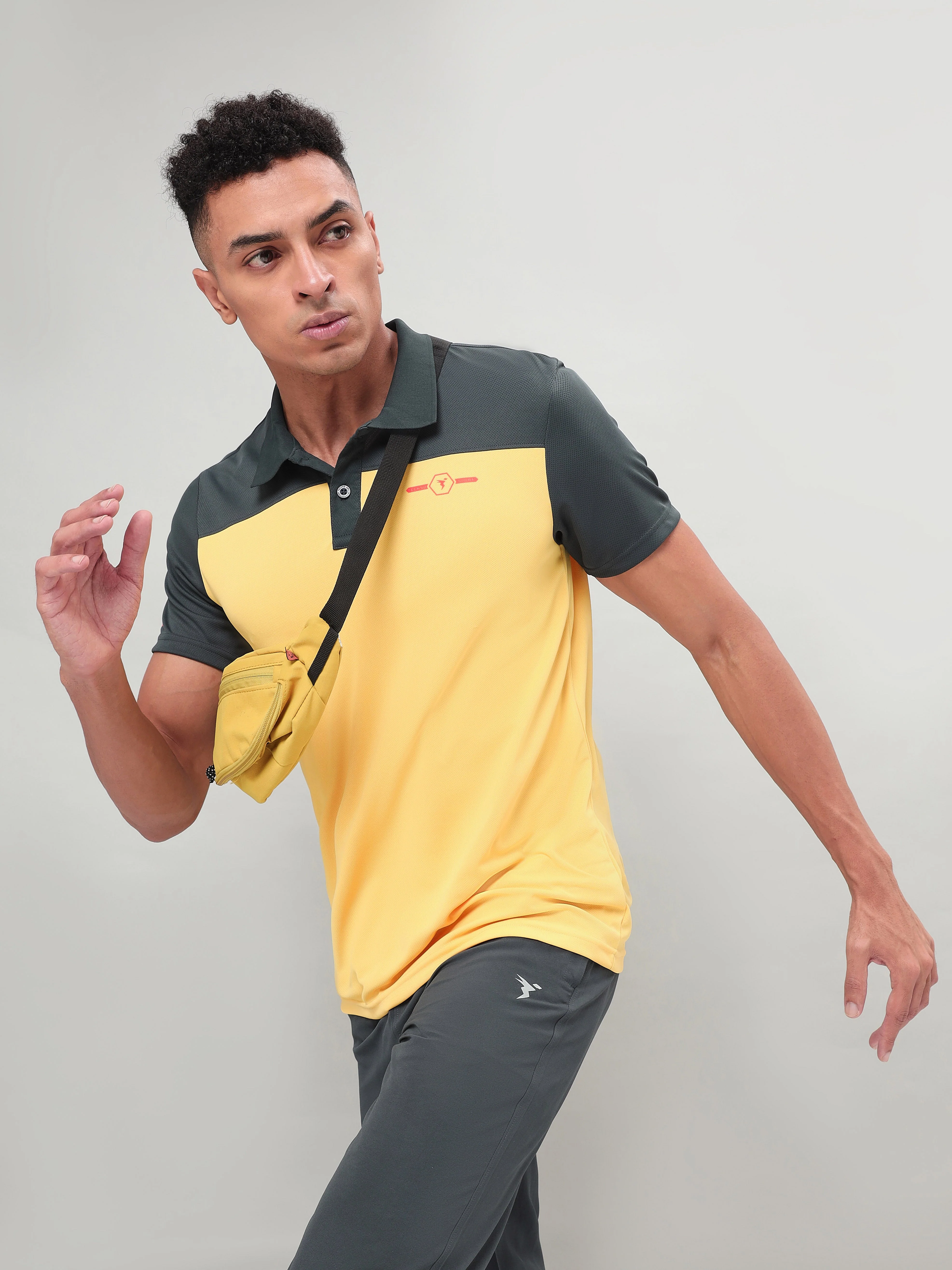 Men Colorblock Relax Fit Polo T-shirt with TECHNO COOL+