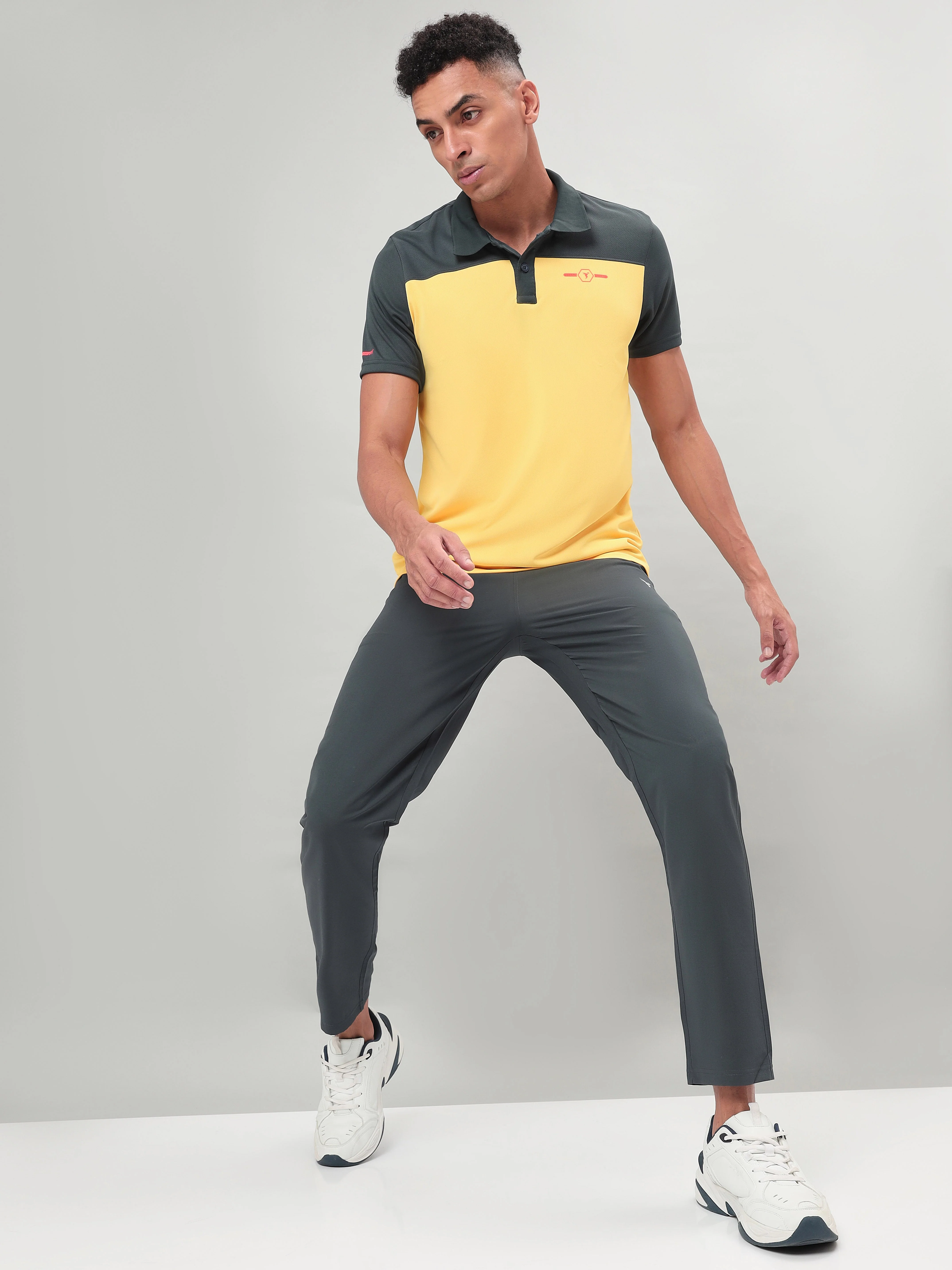 Men Colorblock Relax Fit Polo T-shirt with TECHNO COOL+ - Image 5