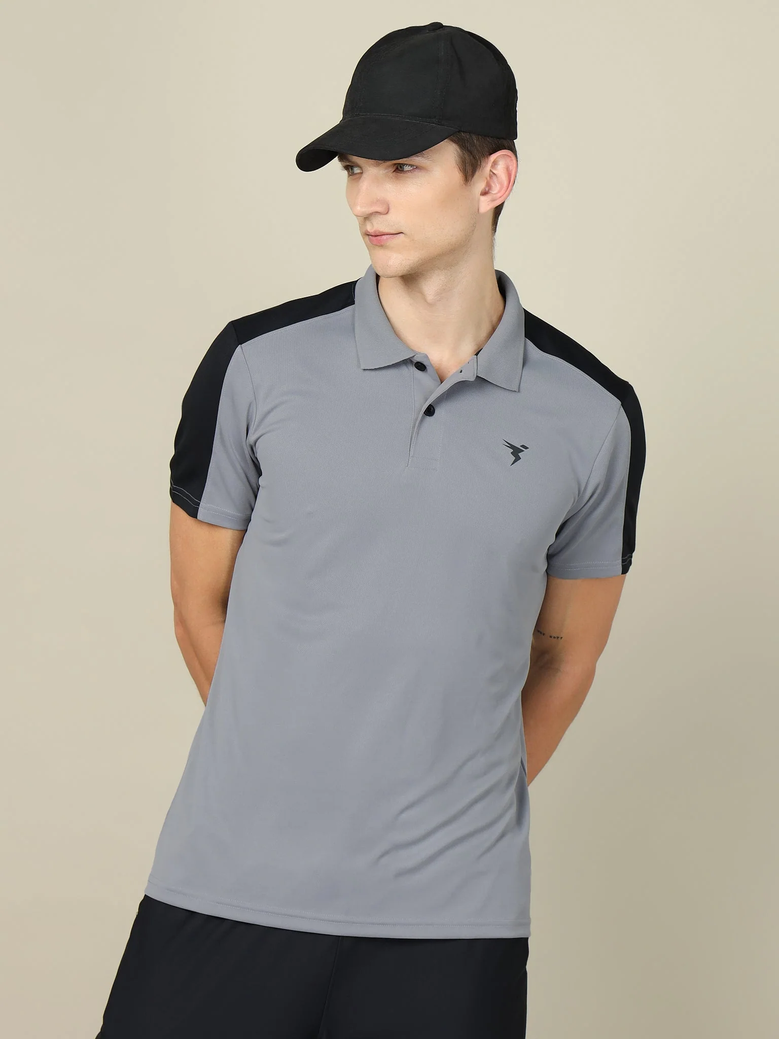 Men Colorblock Relax Fit Polo T-shirt with TECHNO COOL+