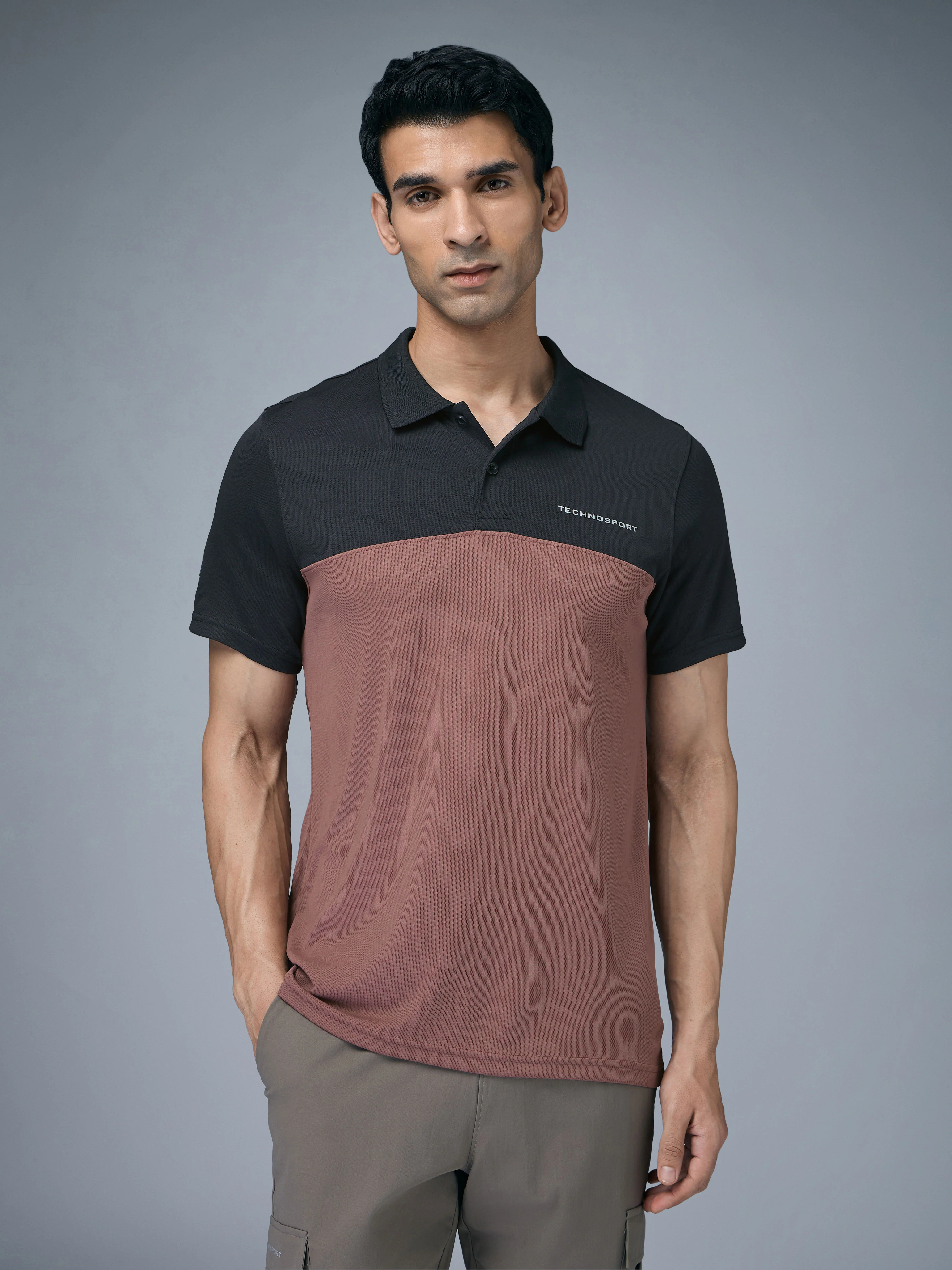 Men Colorblock Relax Fit Polo T-shirt with TECHNO COOL+ - Image 2