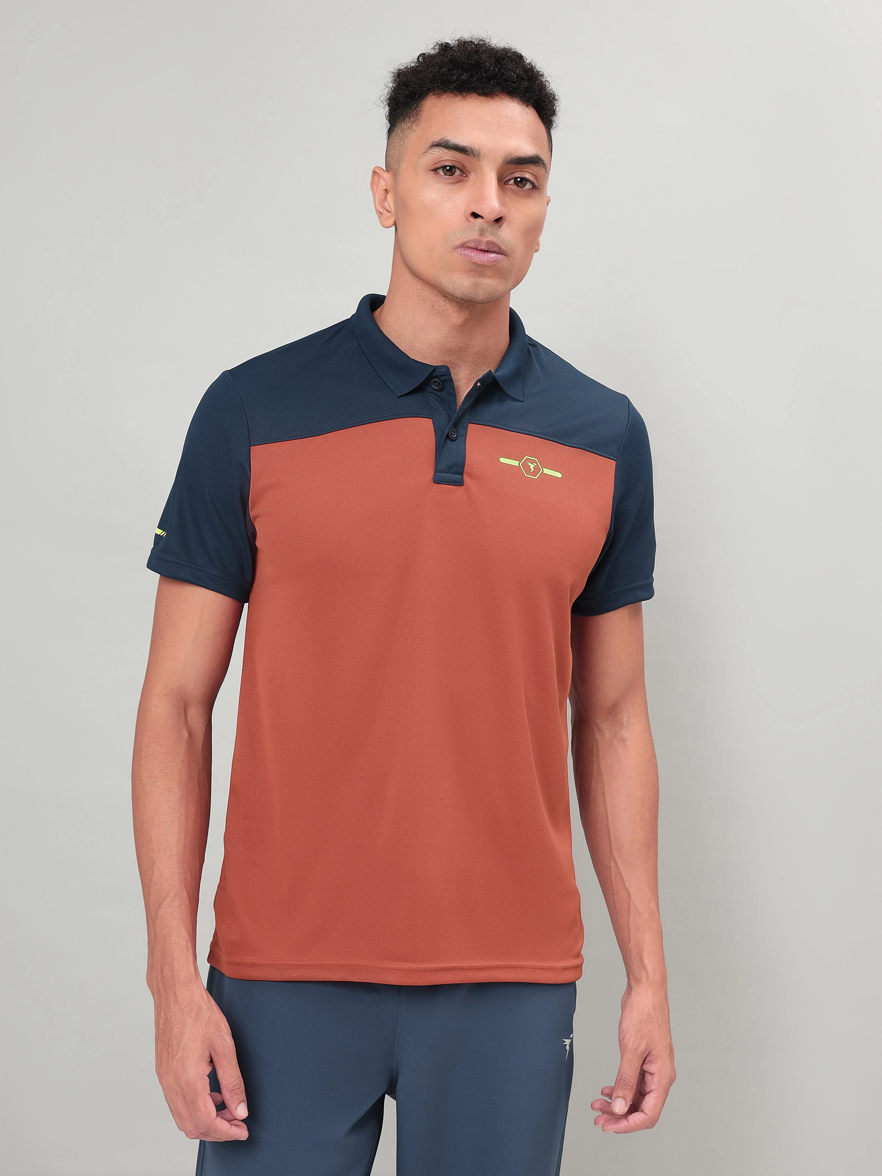 Men Colorblock Relax Fit Polo T-shirt with TECHNO COOL+ - Image 4
