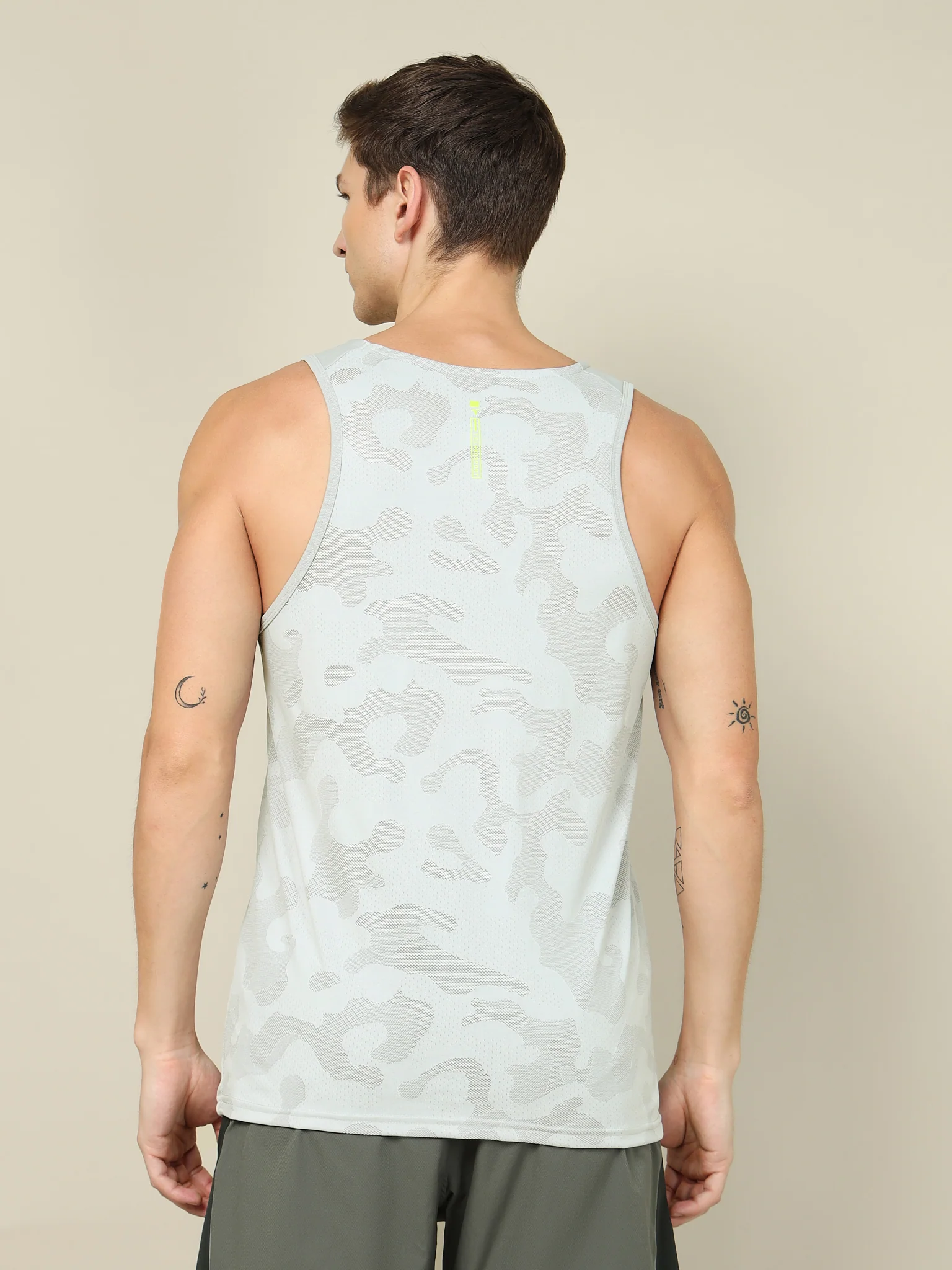 Men Colorblock Slim Fit Crew Neck Innerwear Vest with VENTMESH - Image 3