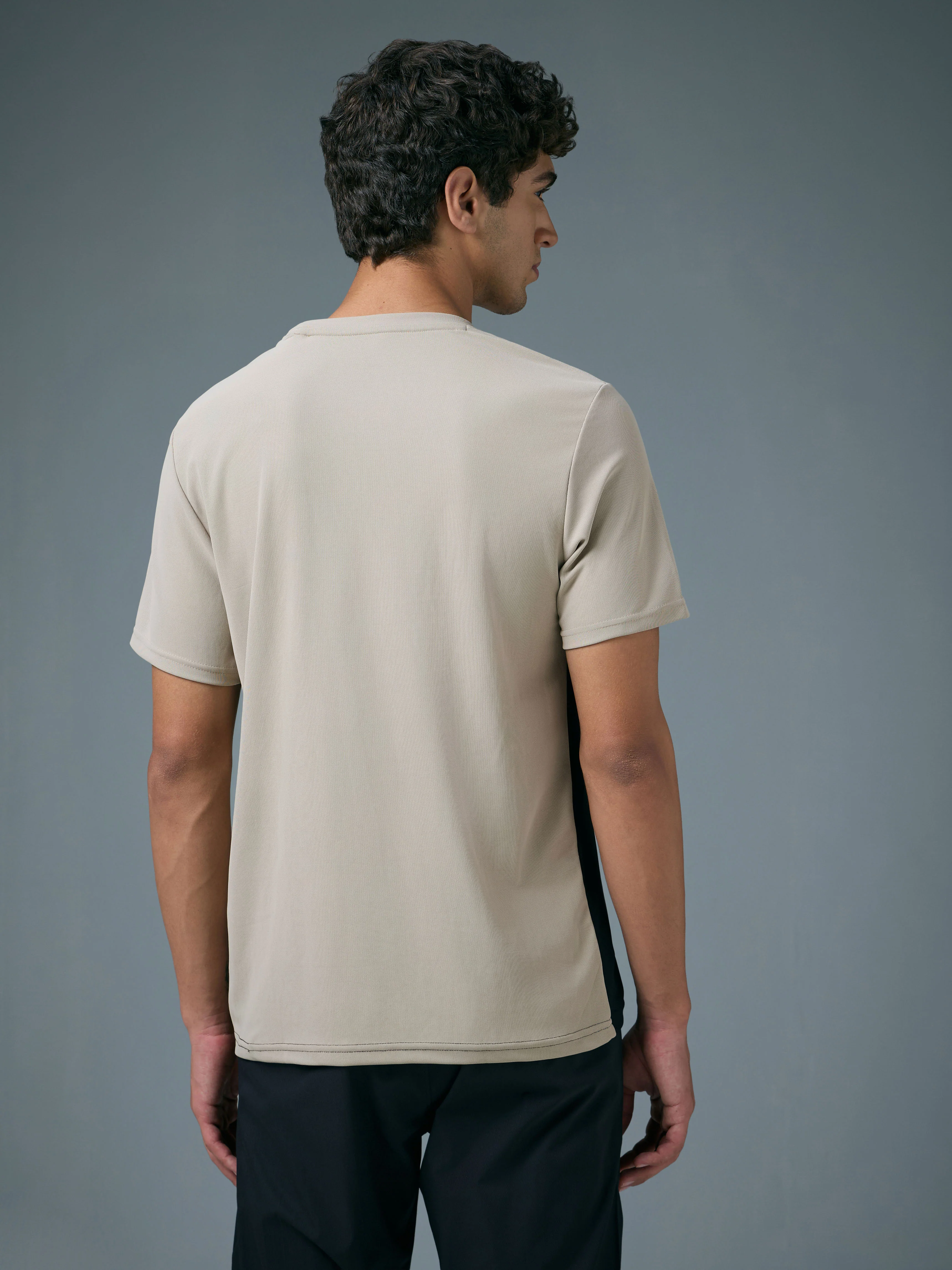 Men Colorblock Slim Fit Crew Neck T-shirt with MATPIQ - Image 3