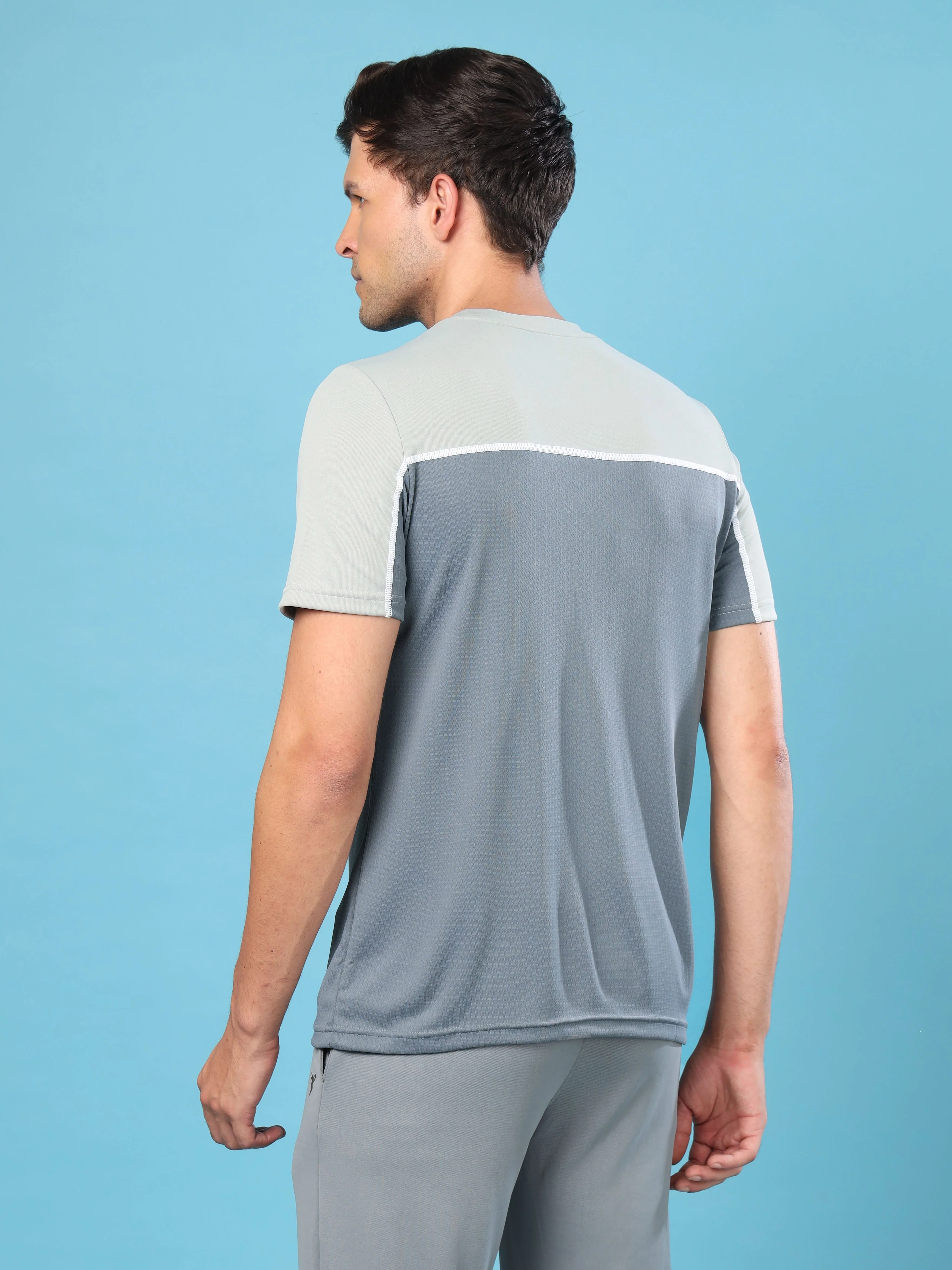Men Colorblock Slim Fit Crew Neck T-shirt with TECHNO COOL+ - Image 3