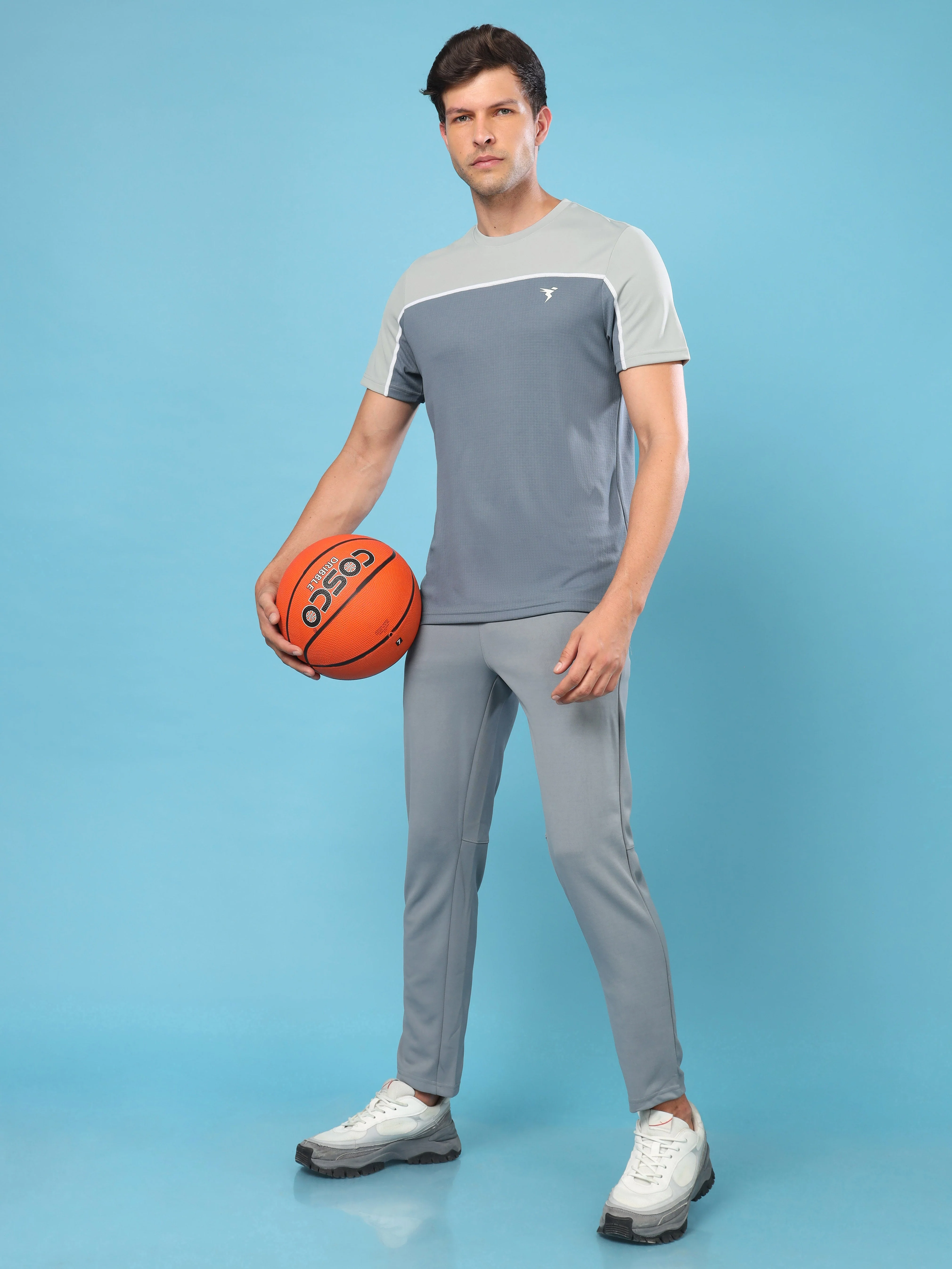 Men Colorblock Slim Fit Crew Neck T-shirt with TECHNO COOL+ - Image 5