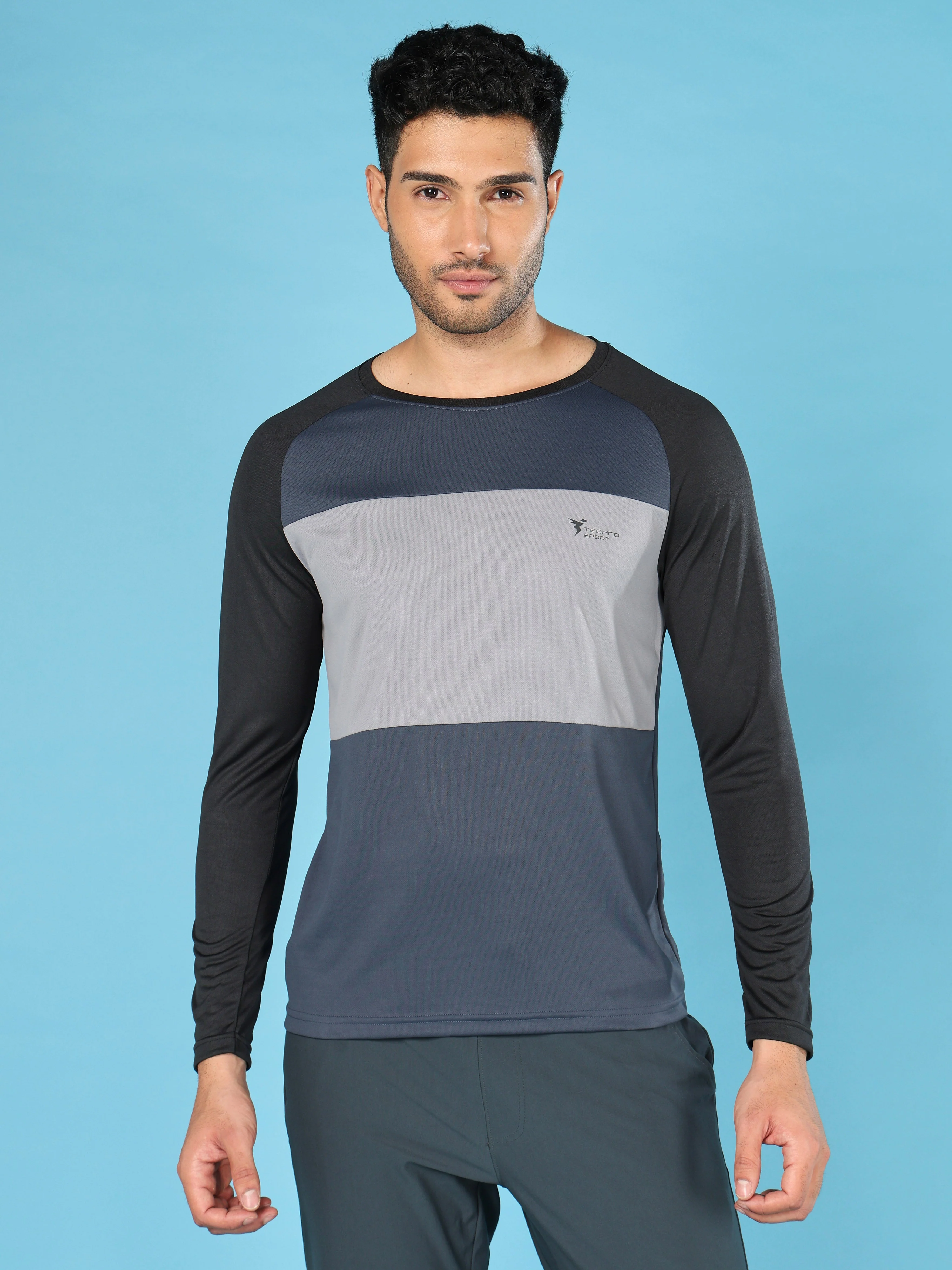 Men Colorblock Slim Fit Crew Neck T-shirt with TECHNO COOL+ - Image 2