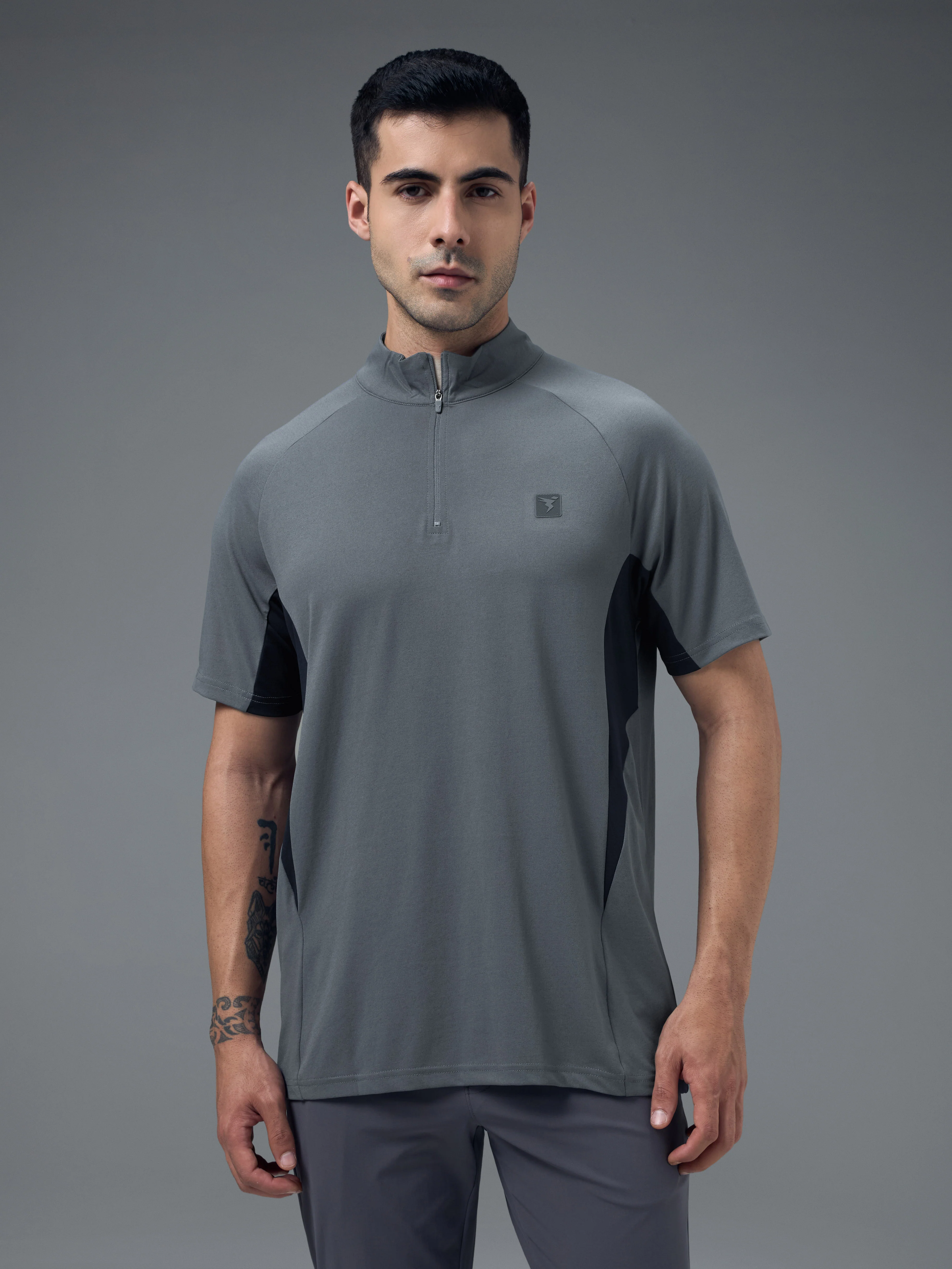 Men Colorblock Slim Fit Mock Neck Sports T-shirt with COTFLEX - Image 2