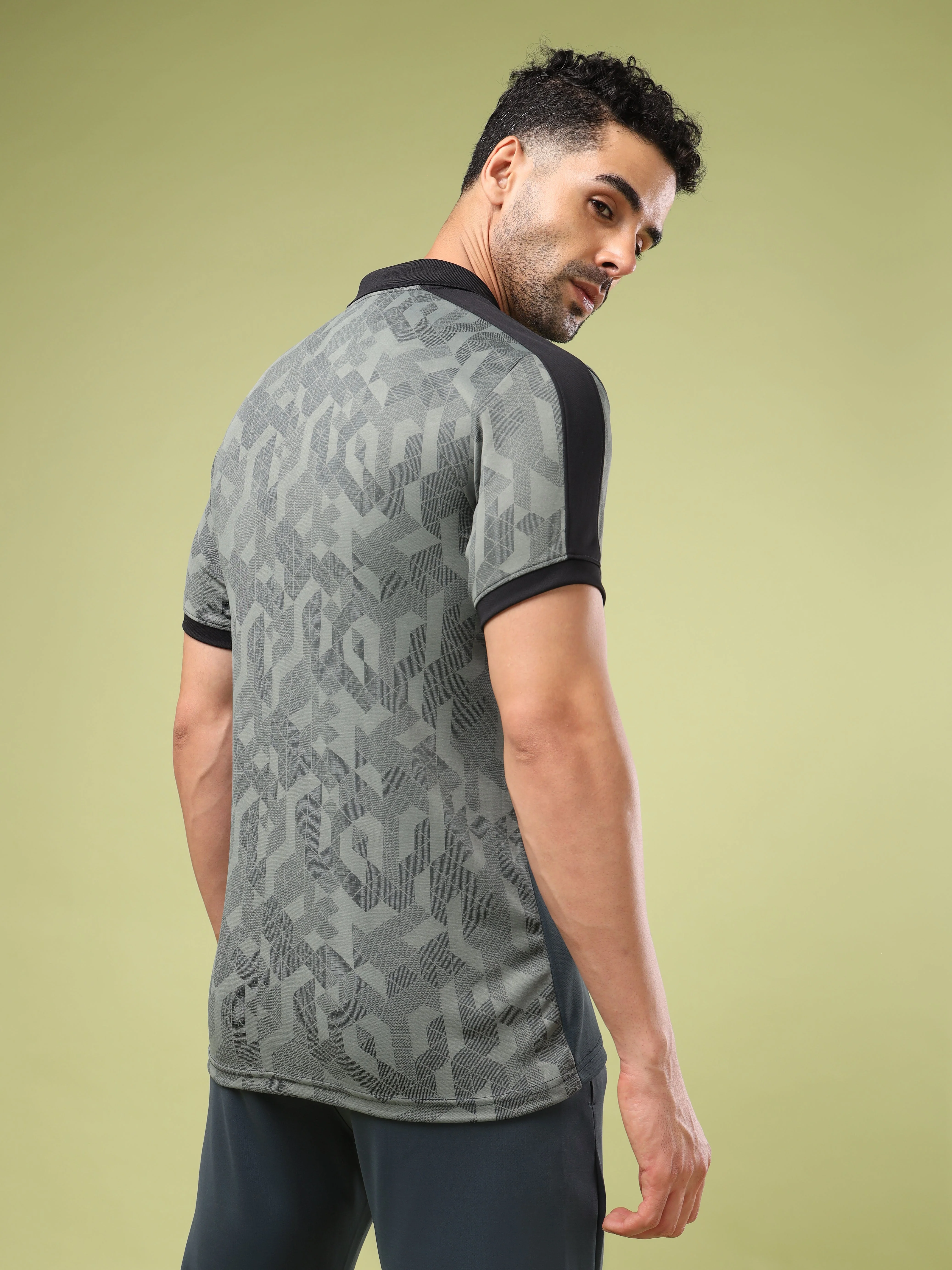 Men Colorblock Slim Fit Polo Sports T-shirt with DOUBLE COOL - Image 3