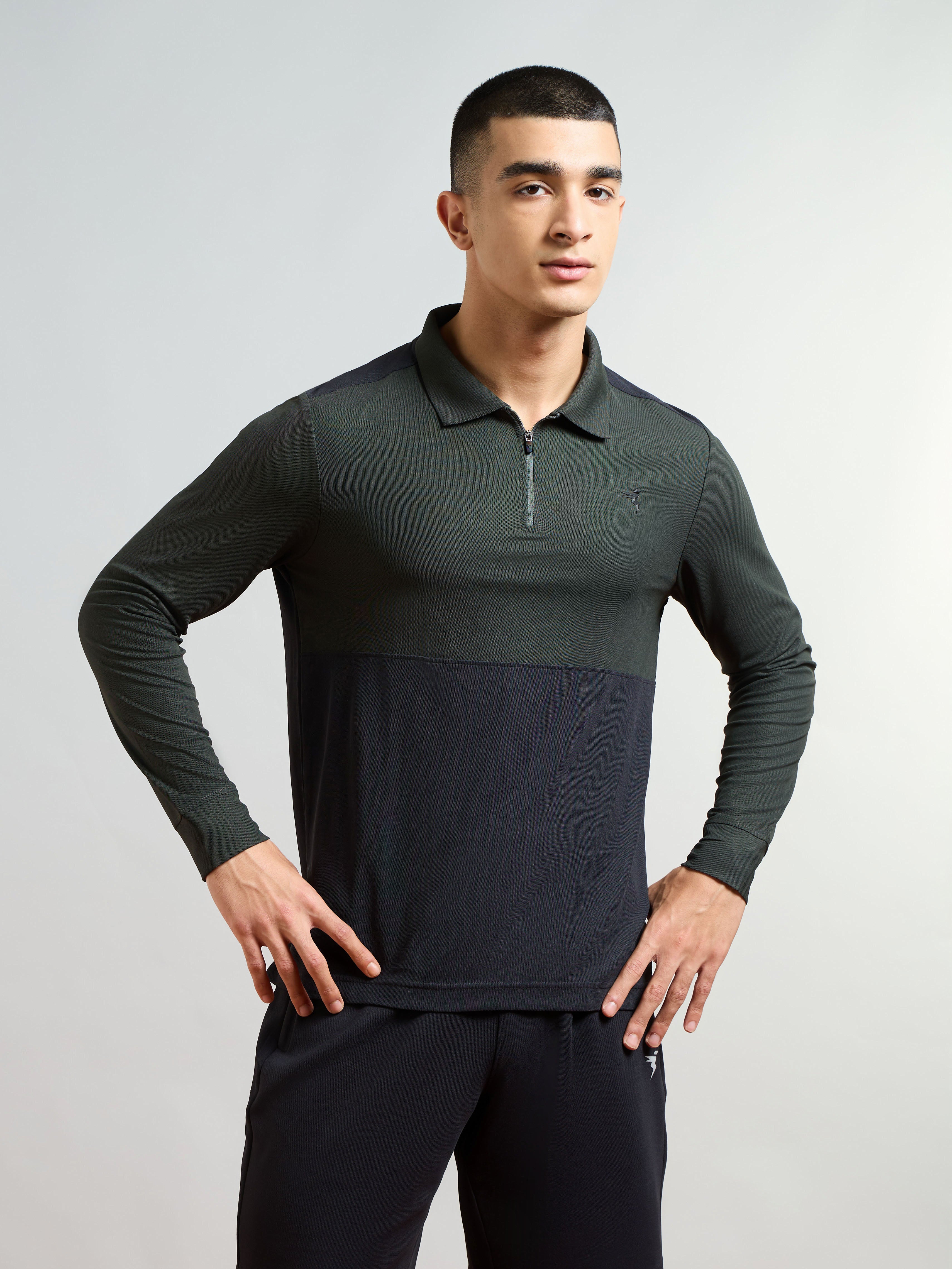 Men Colorblock Slim Fit Polo T-shirt with MATPIQ - Image 2