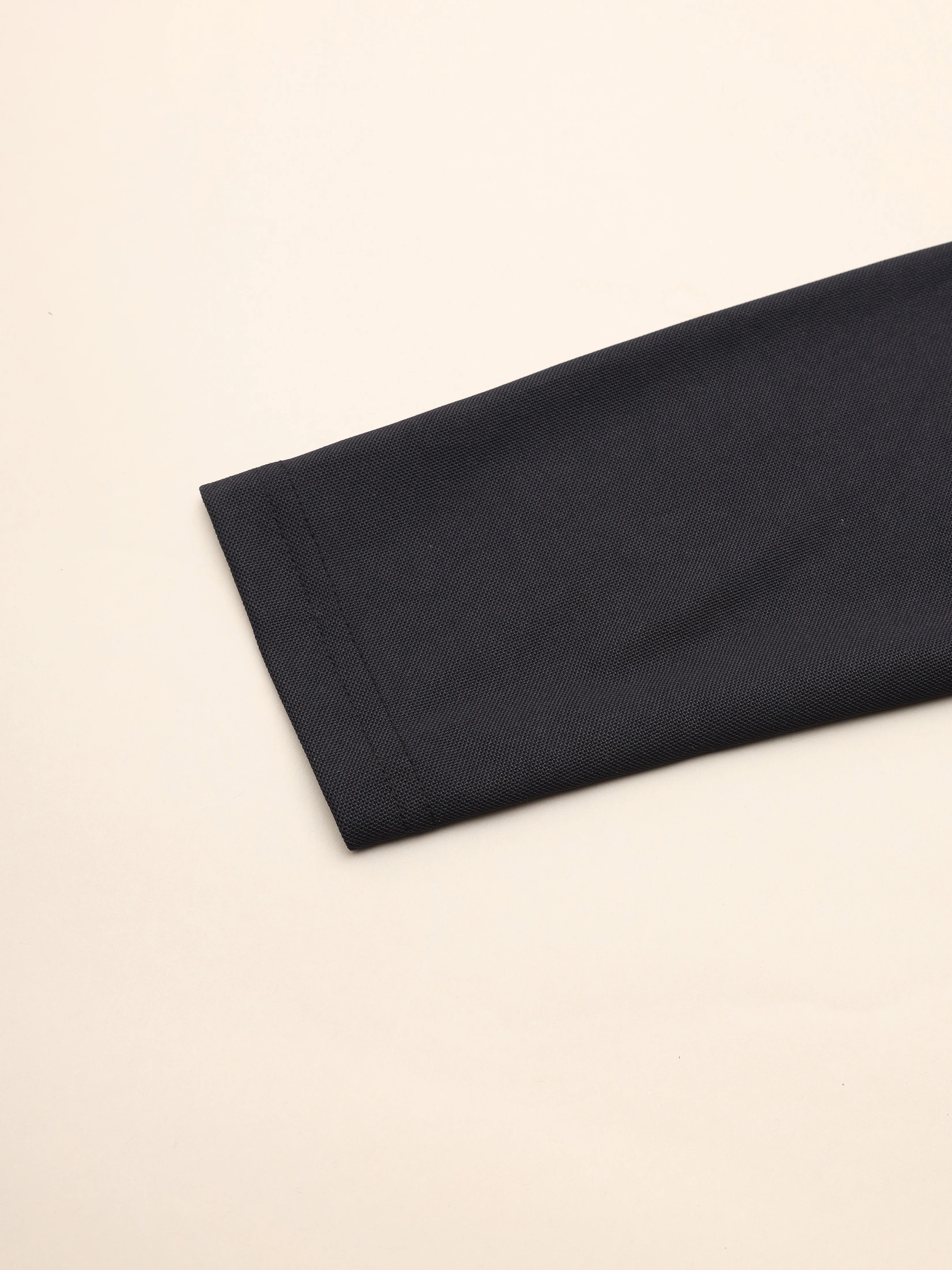 Men Colorblock Slim Fit T-shirt with MATPIQ - Image 8