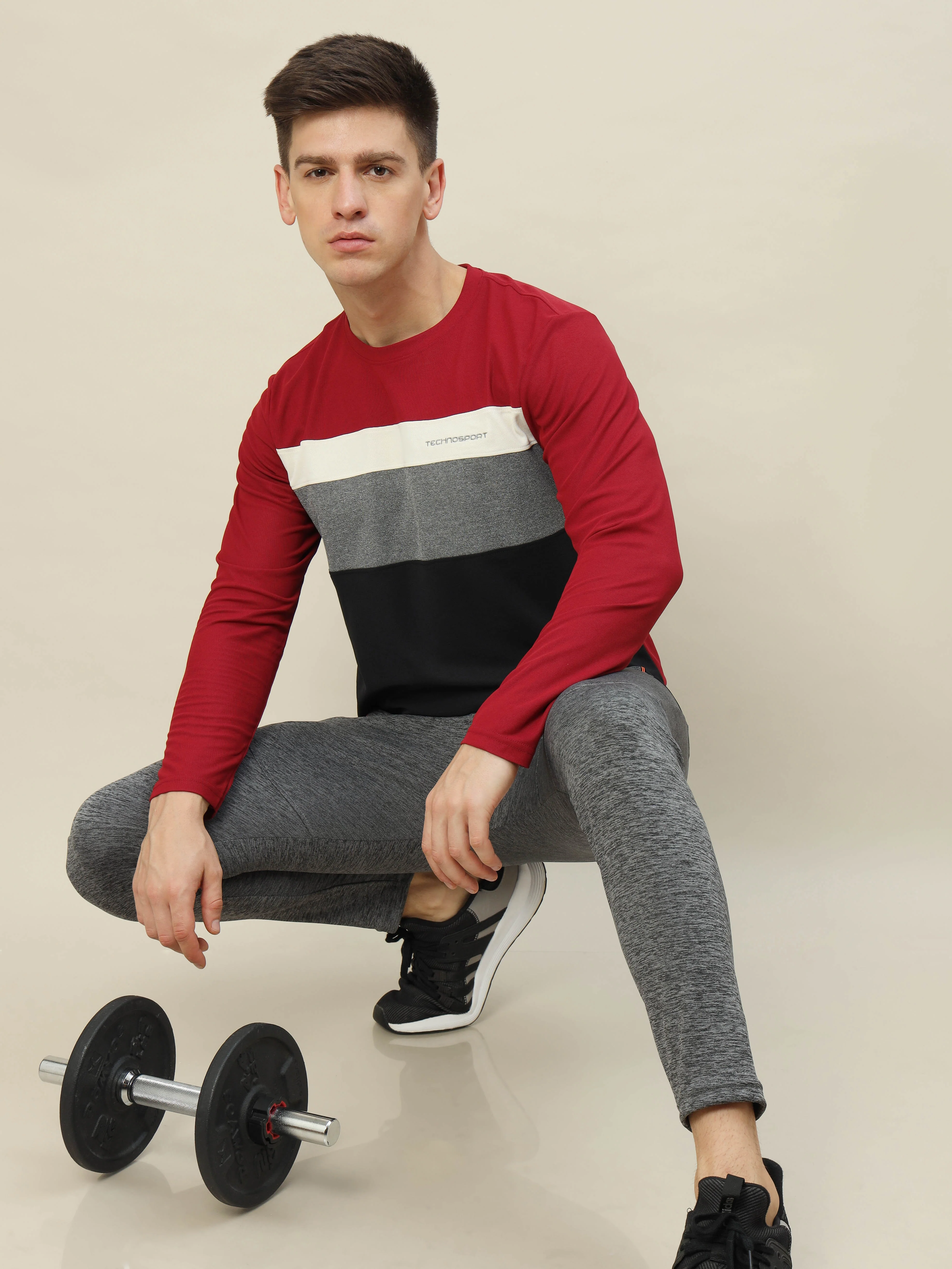 Men Colorblock Slim Fit T-shirt with MATPIQ - Image 5