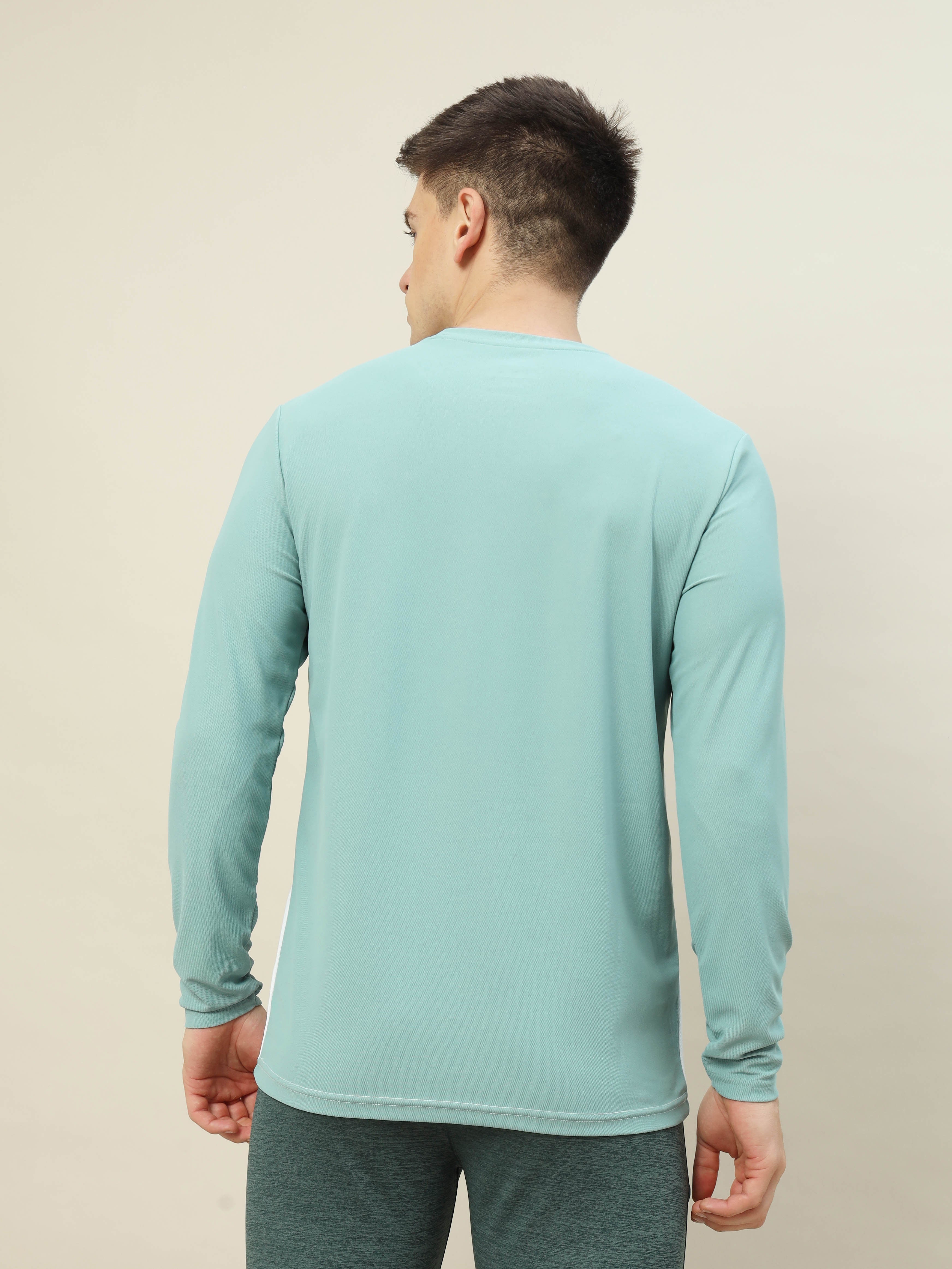 Men Colorblock Slim Fit T-shirt with MATPIQ - Image 2