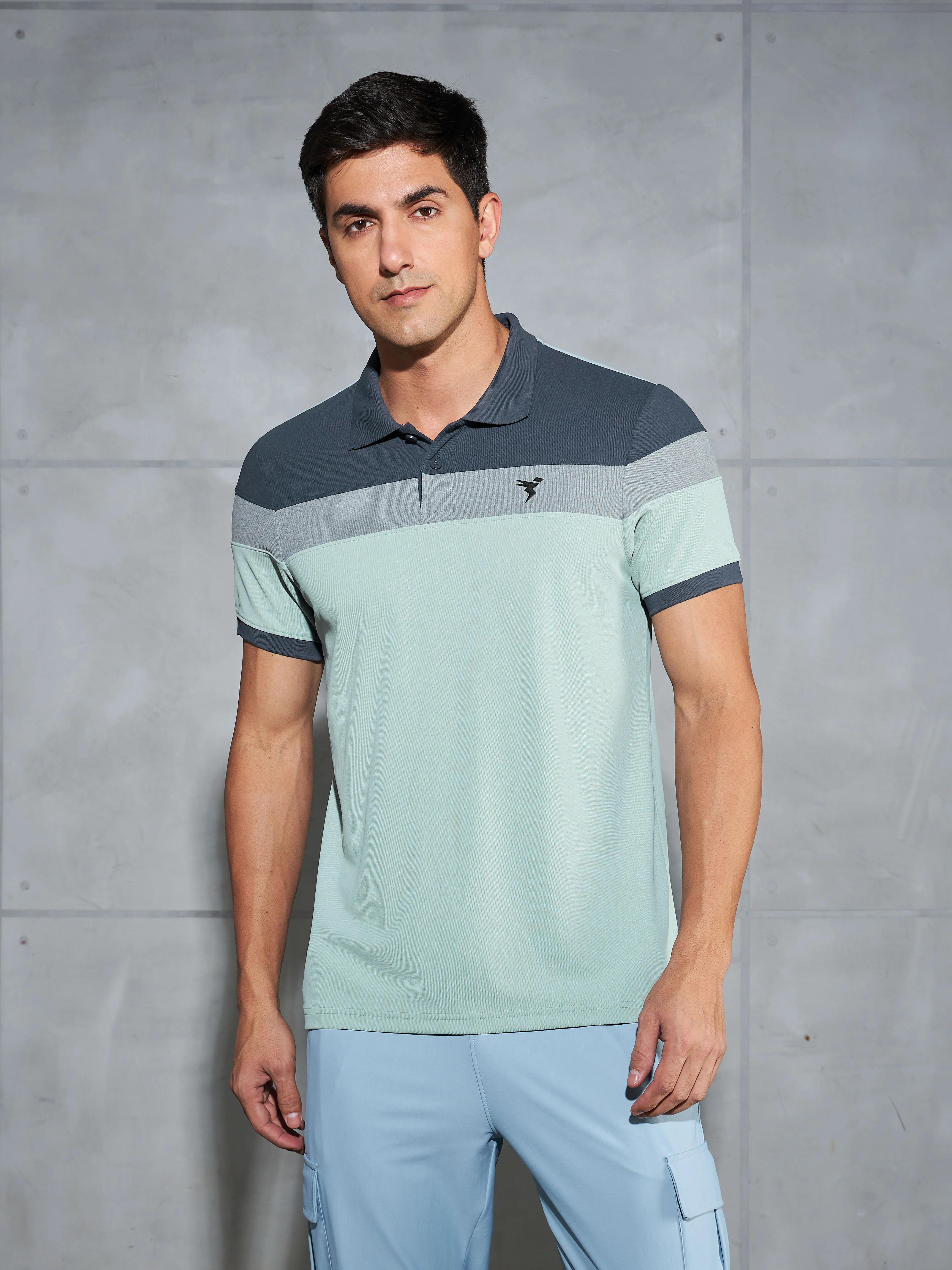 Men Colorblock Slim Fit Polo T-shirt with MATPIQ - Image 2