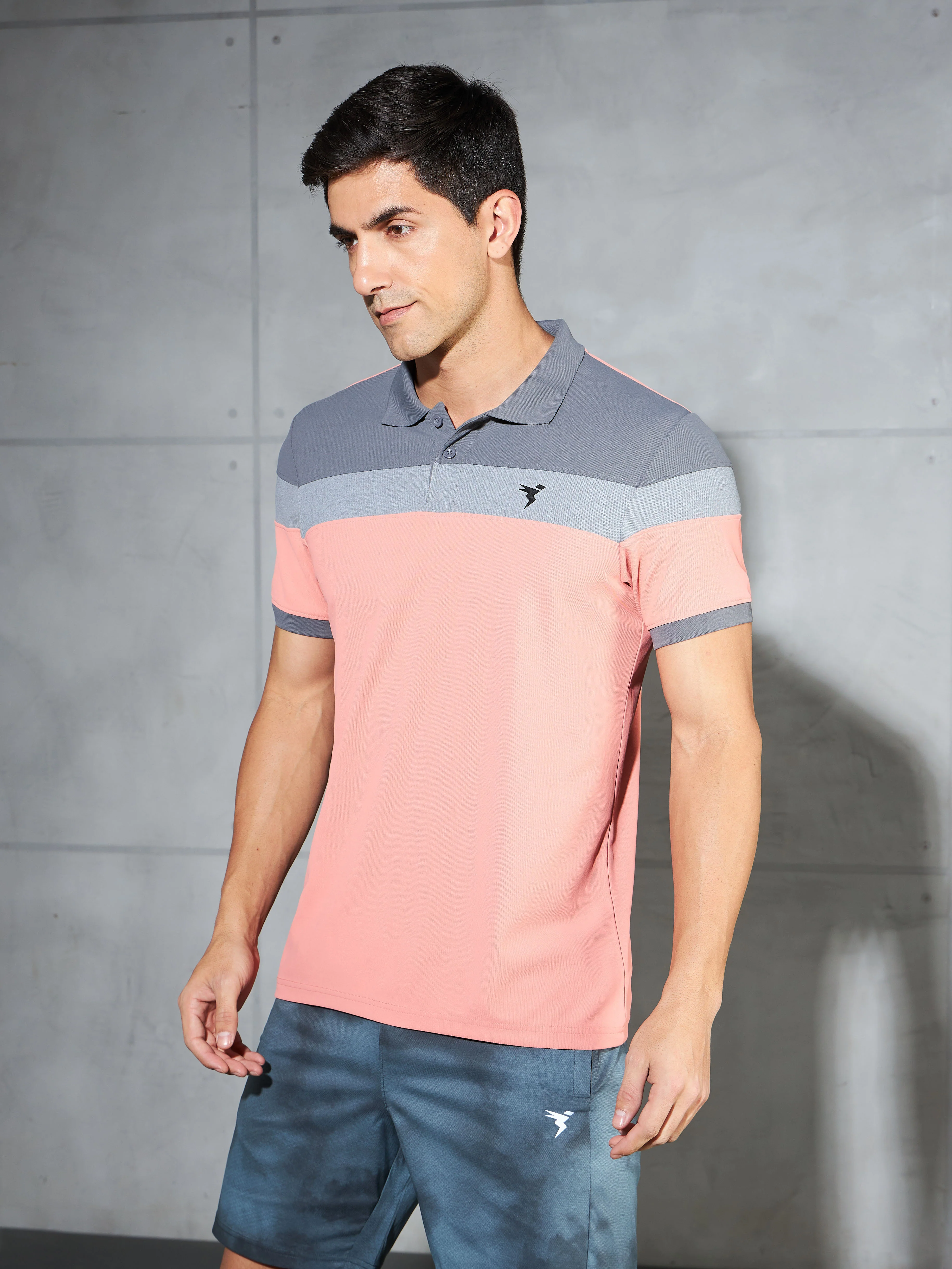 Men Colorblock Slim Fit Polo T-shirt with MATPIQ - Image 4