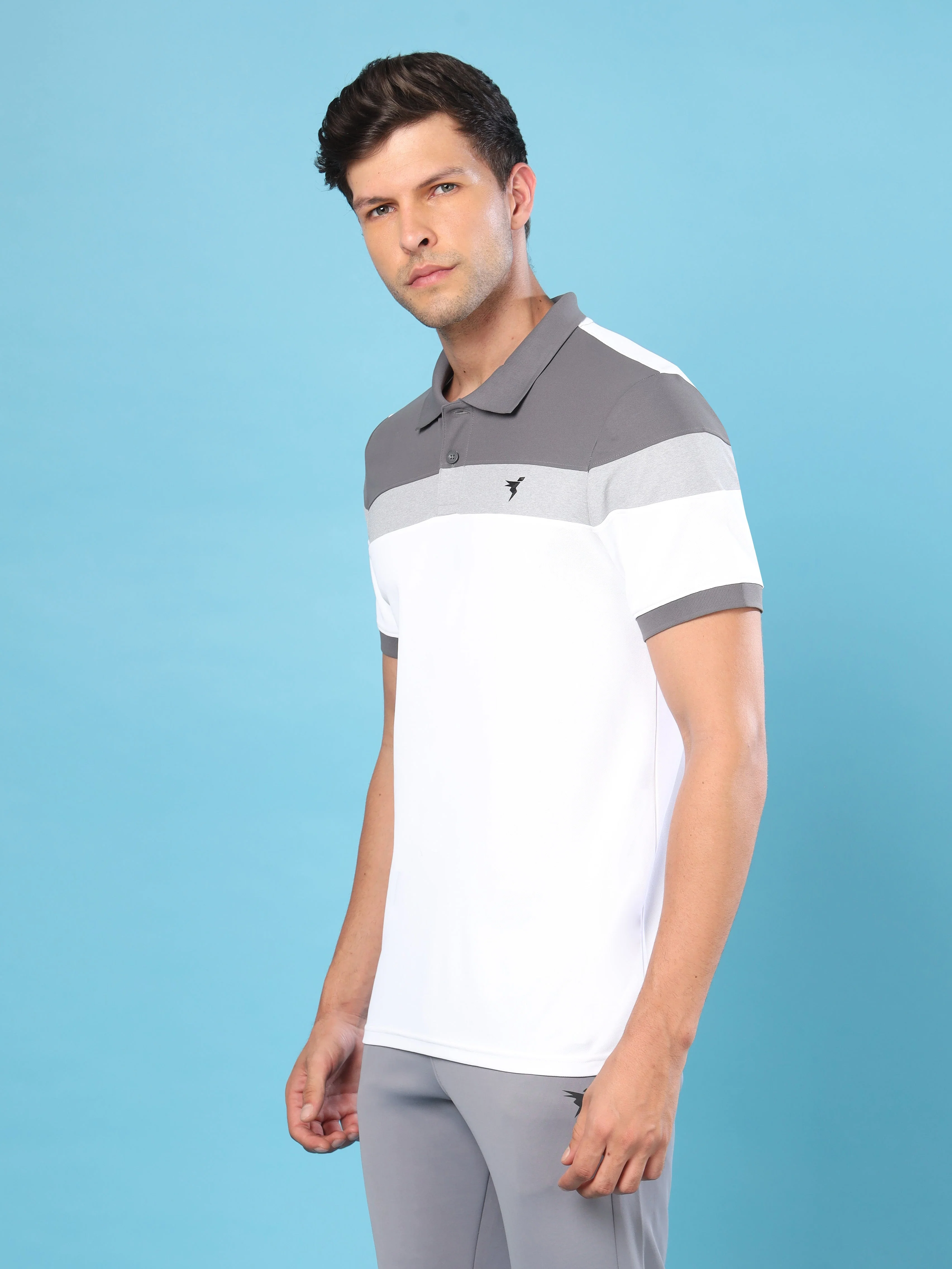 Men Colorblock Slim Fit Polo T-shirt with MATPIQ - Image 3