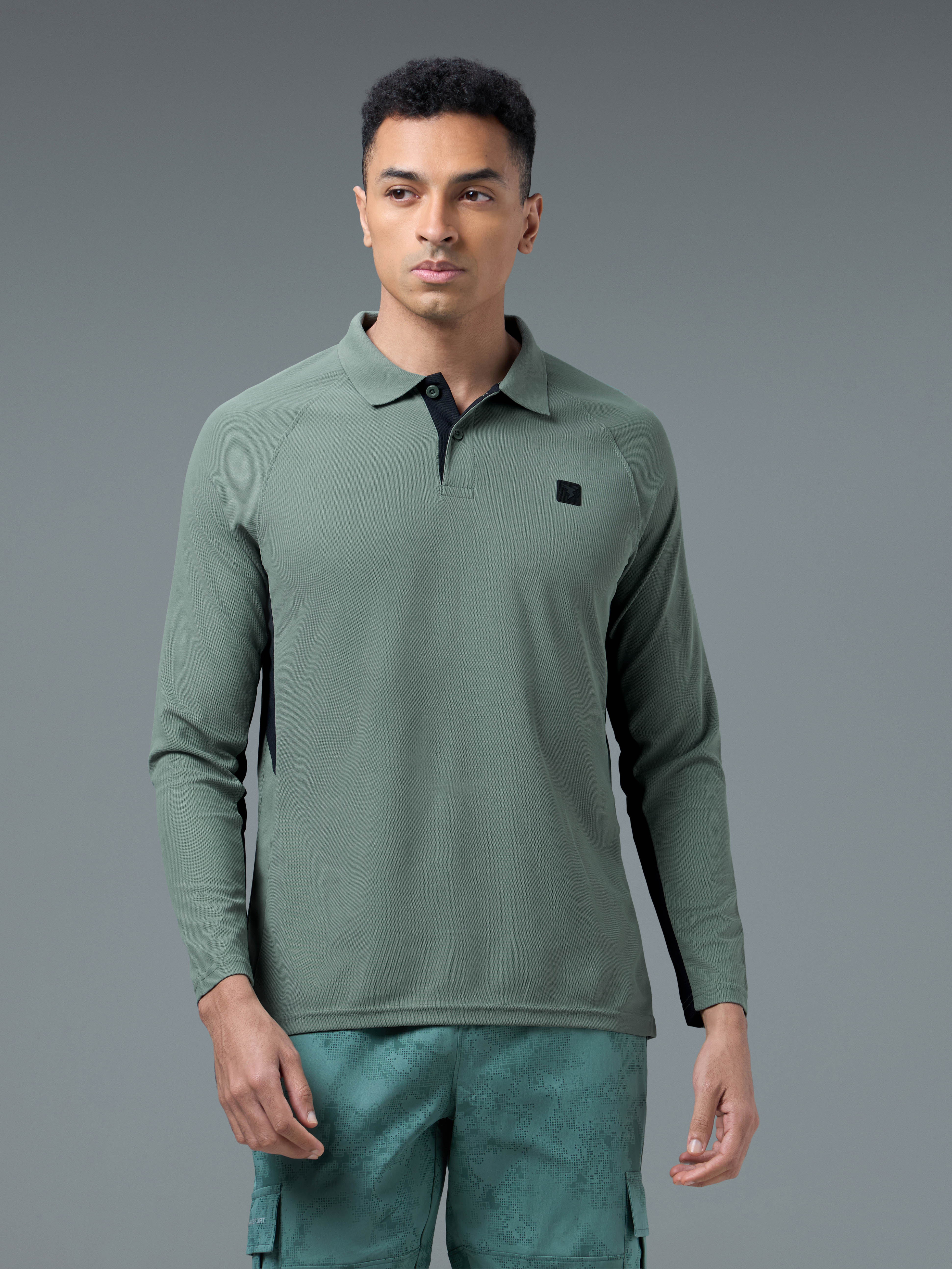 Men Colorblock Slim Fit Polo T-shirt with MATPIQ - Image 2