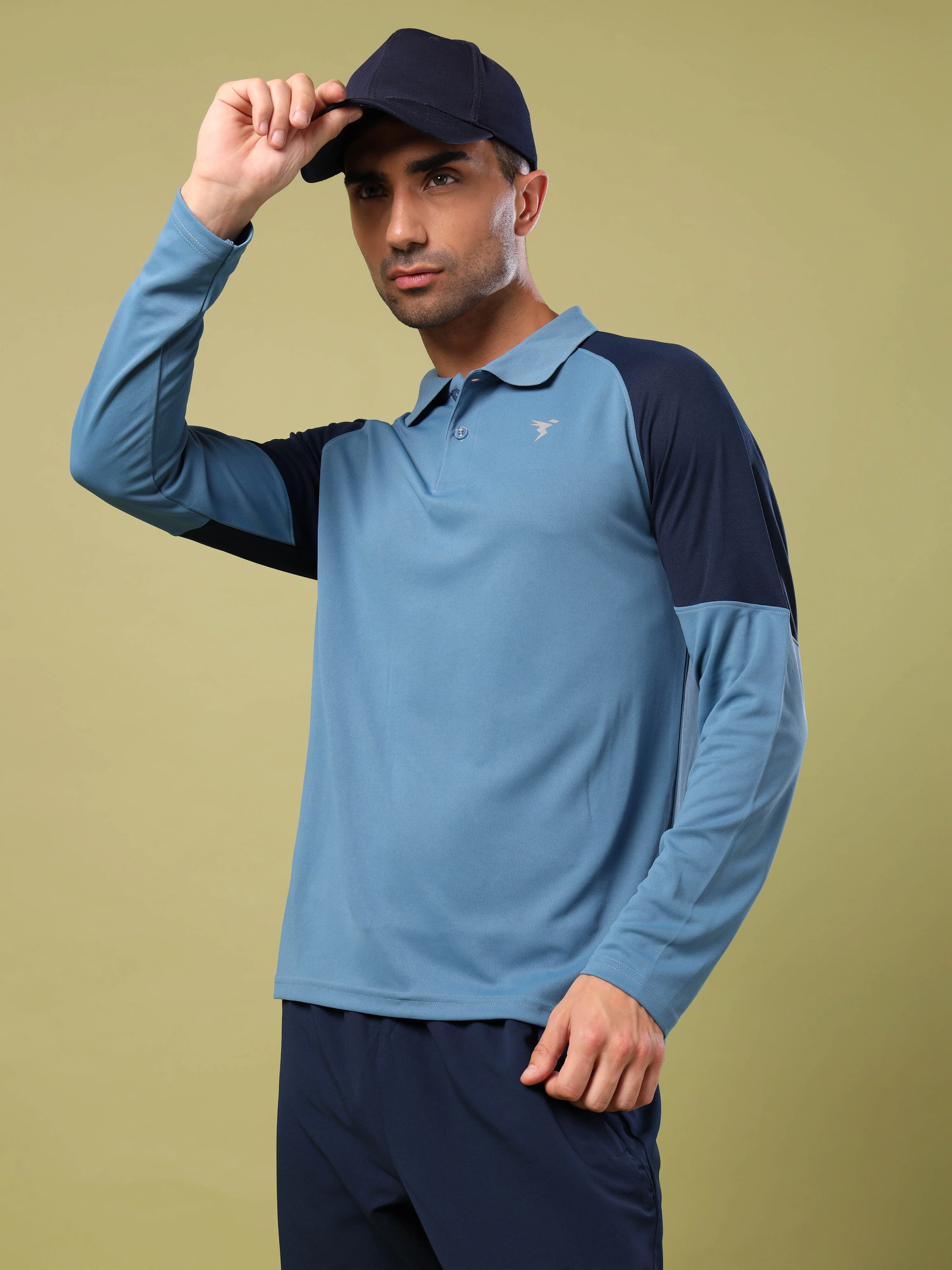 Men Colorblock Slim Fit Polo T-shirt with TECHNO COOL+