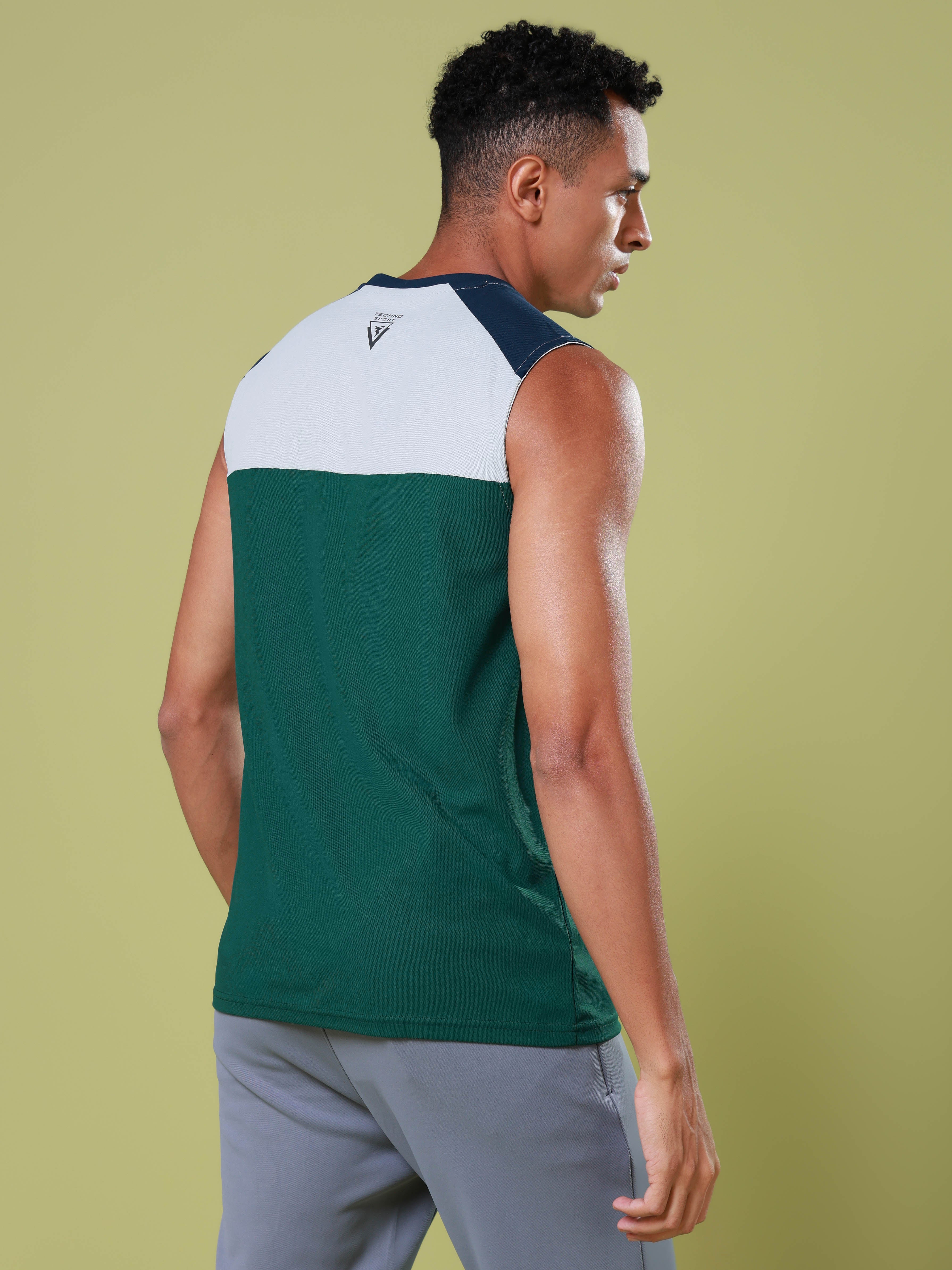 Men Colorblock Slim Fit Round Neck Sports Innerwear Vest with MATPIQ - Image 2