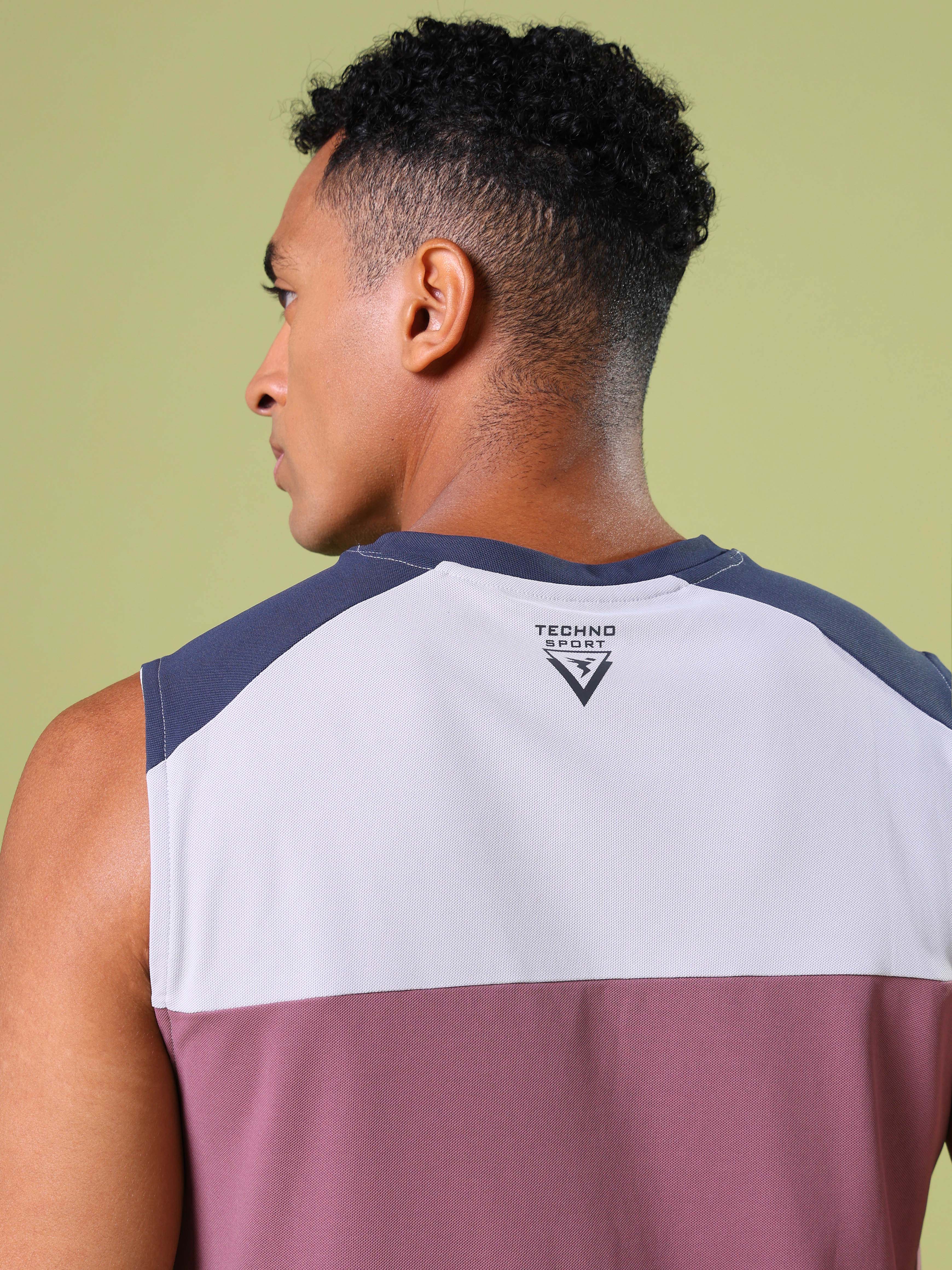 Men Colorblock Slim Fit Round Neck Sports Innerwear Vest with MATPIQ - Image 7