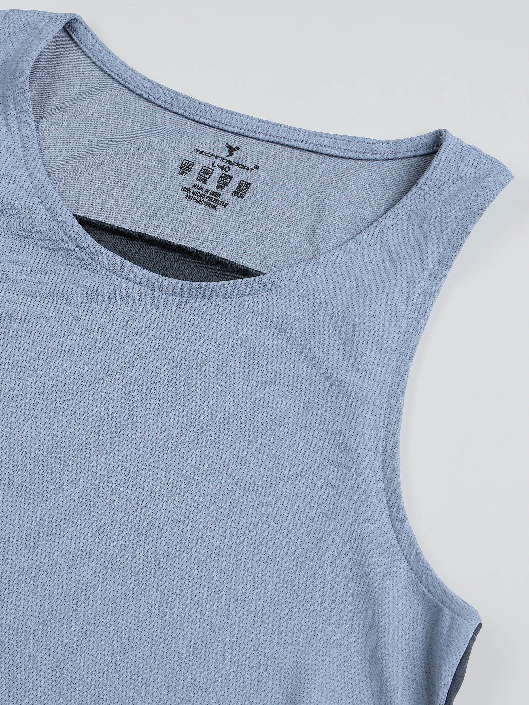 Men Colorblock Slim Fit Scoop Neck Sports Innerwear Vest with TECHNOCOOL+ - Image 8