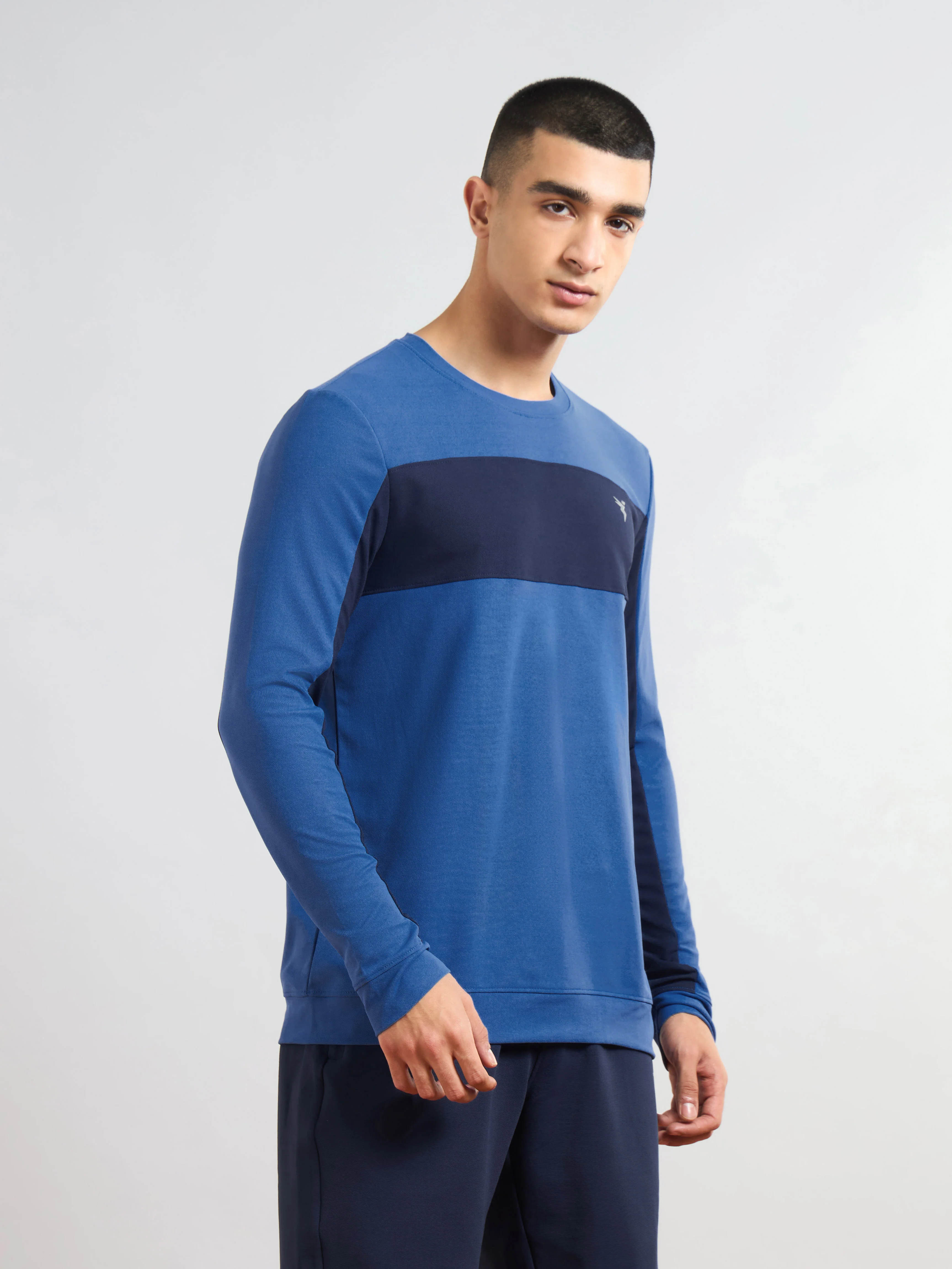 Men Colorblock Slim Fit T-shirt with MATPIQ - Image 4