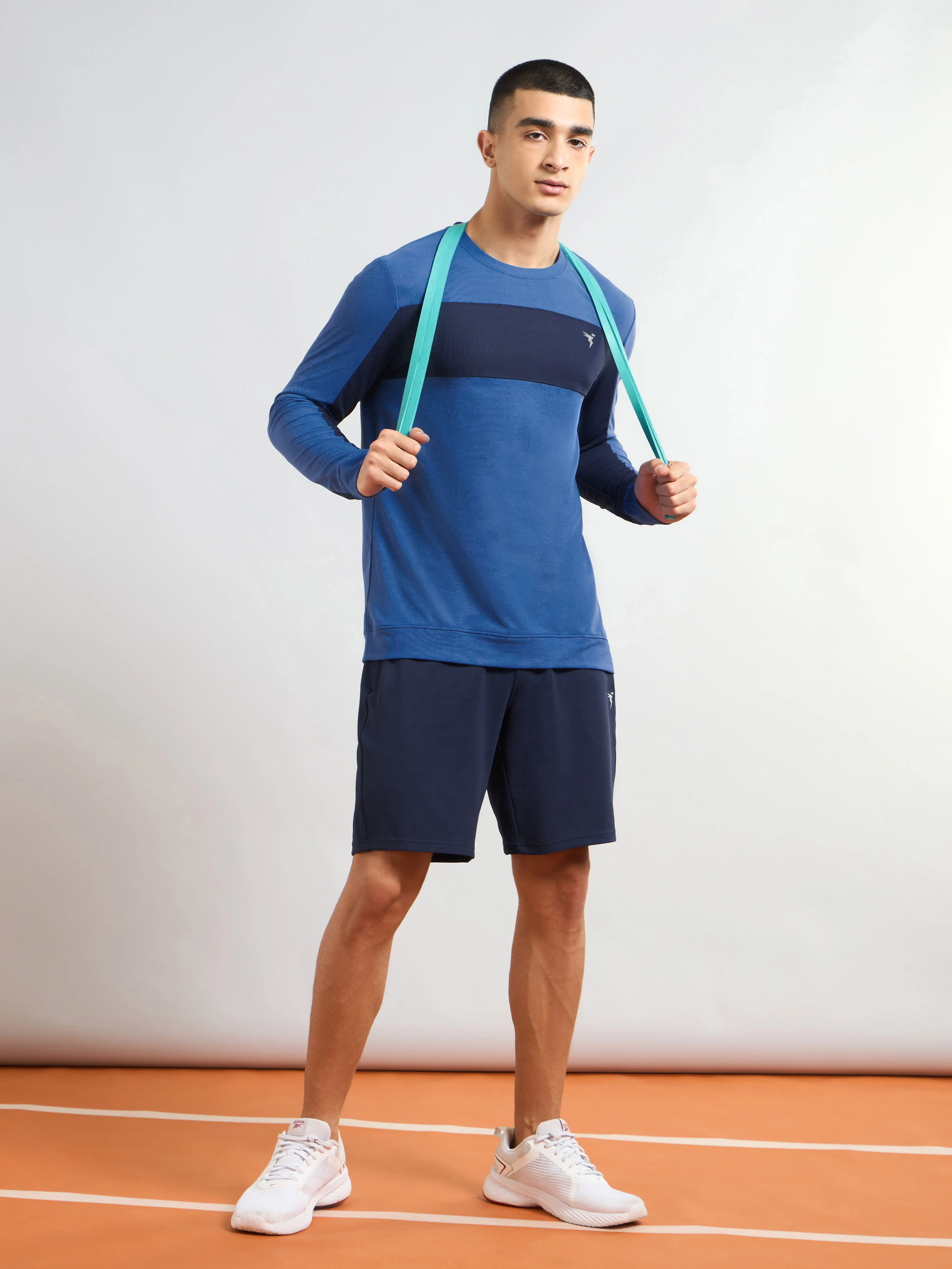Men Colorblock Slim Fit T-shirt with MATPIQ - Image 5