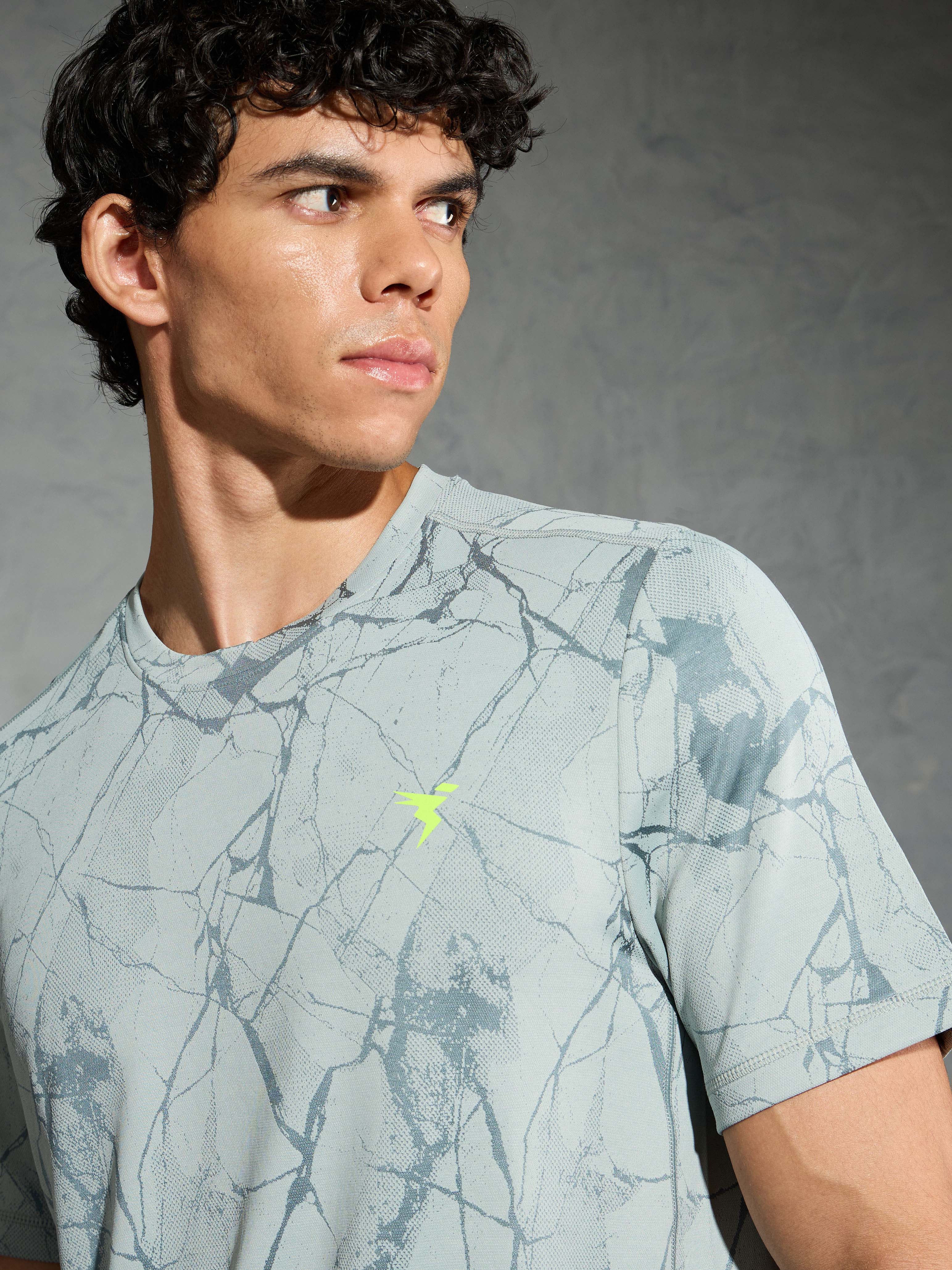 Men Jacquard Slim Fit Crew Neck T-shirt with DOUBLE COOL - Image 6