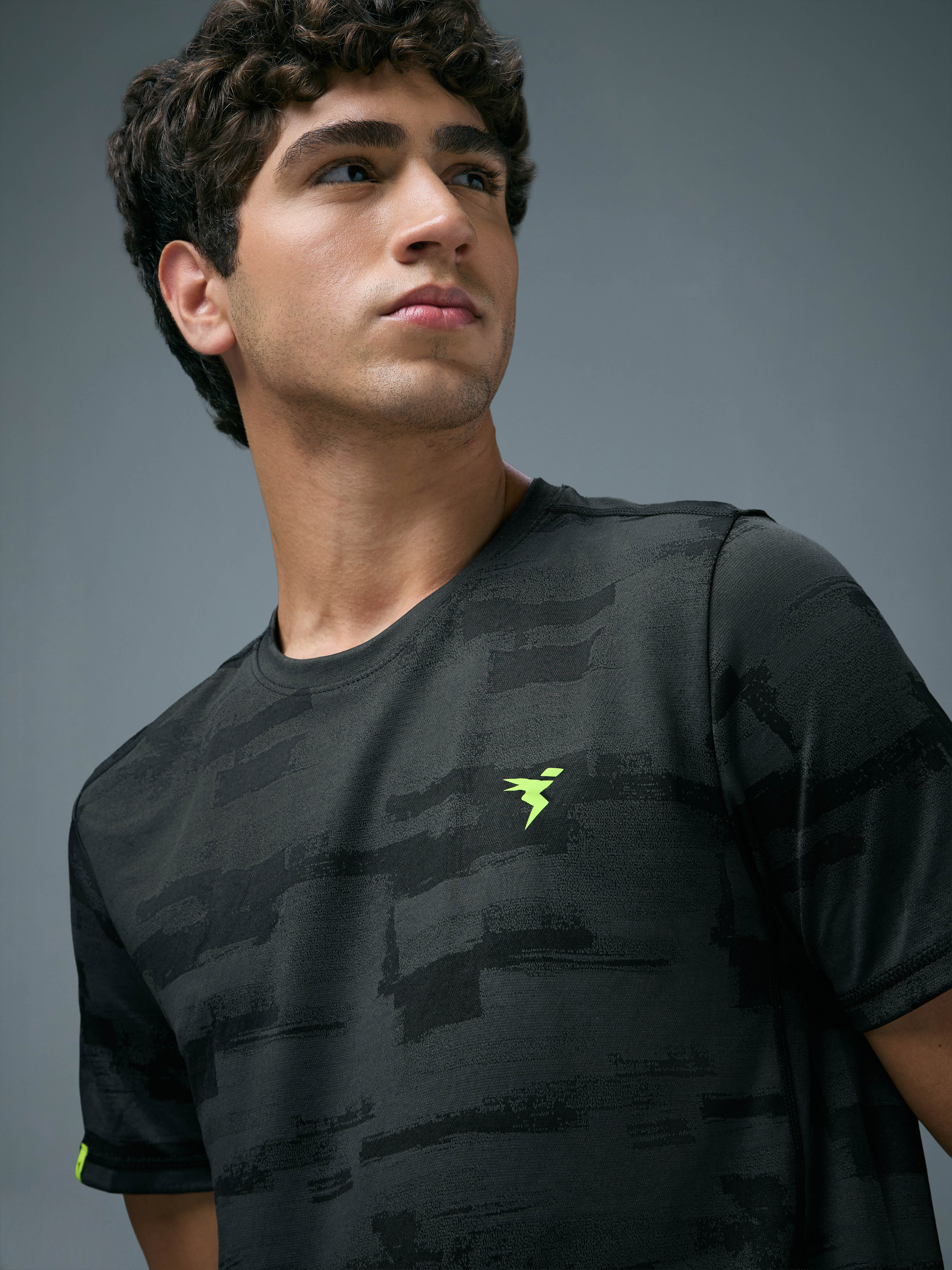 Men Jacquard Slim Fit Crew Neck T-shirt with DOUBLE COOL - Image 6