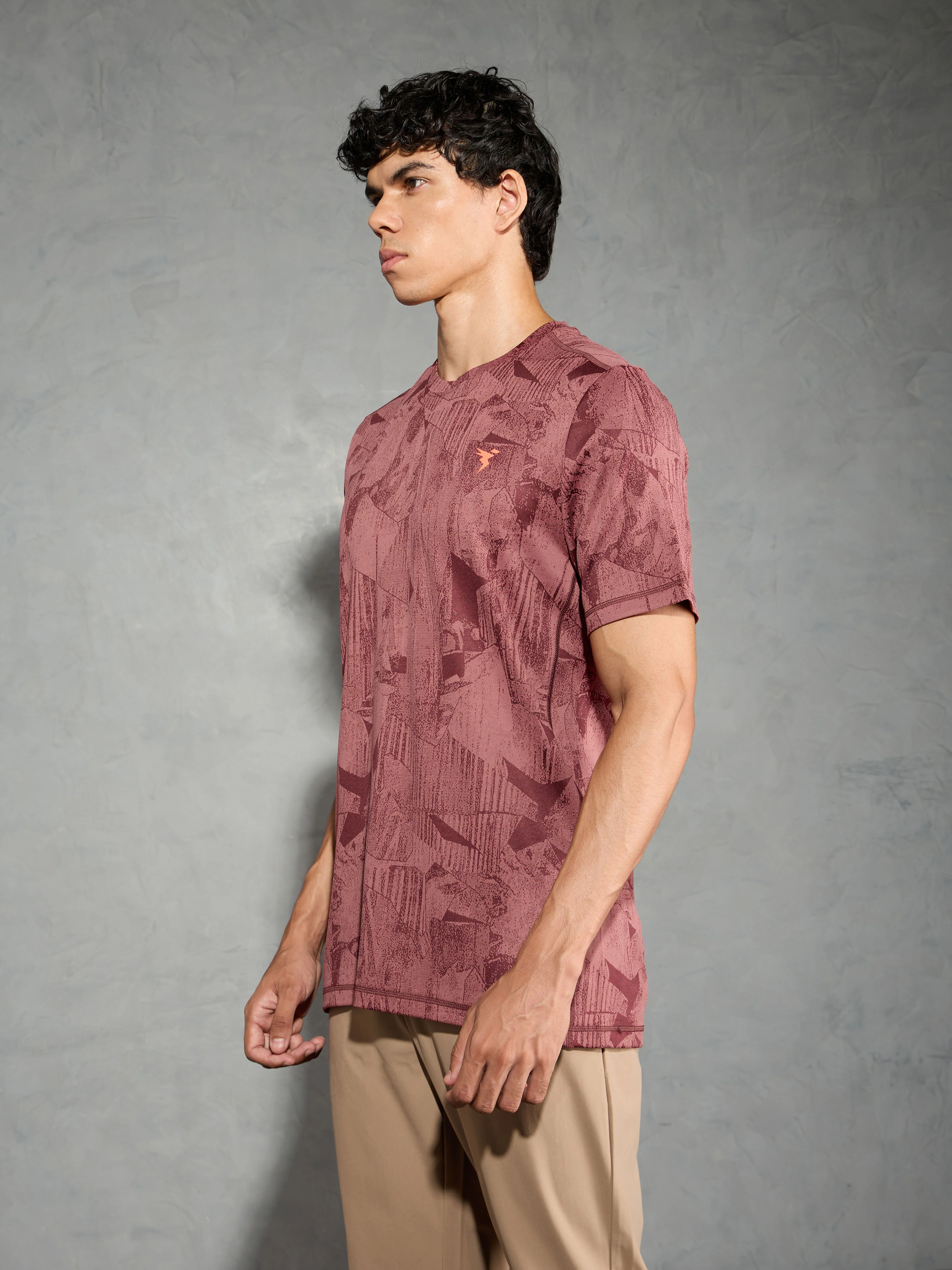 Men Jacquard Slim Fit Crew Neck T-shirt with DOUBLE COOL - Image 4